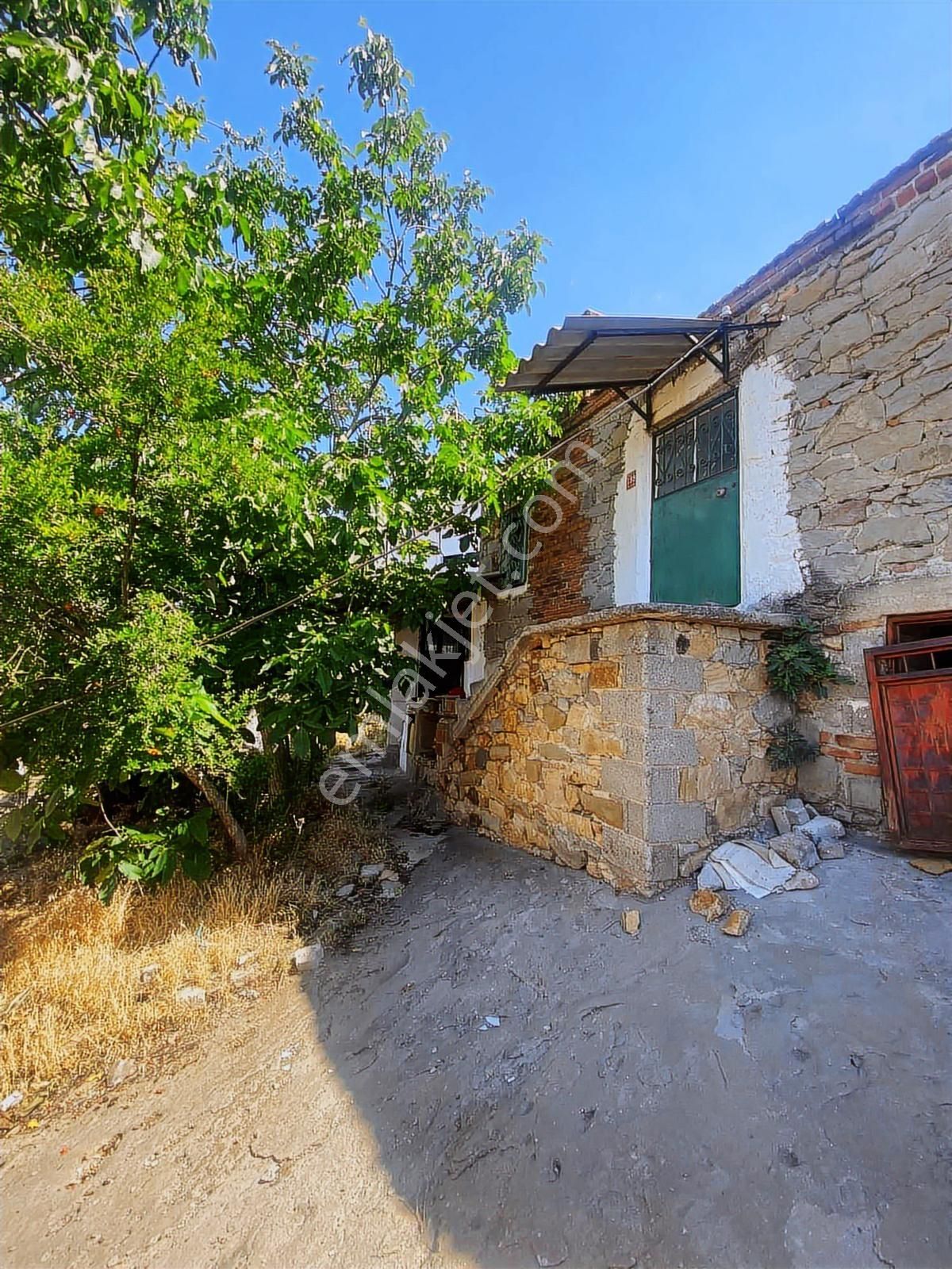 Prestij Gayrimenkulden Hacıhüseyinlerde Manzaralı Taş Ev - Görsel 8