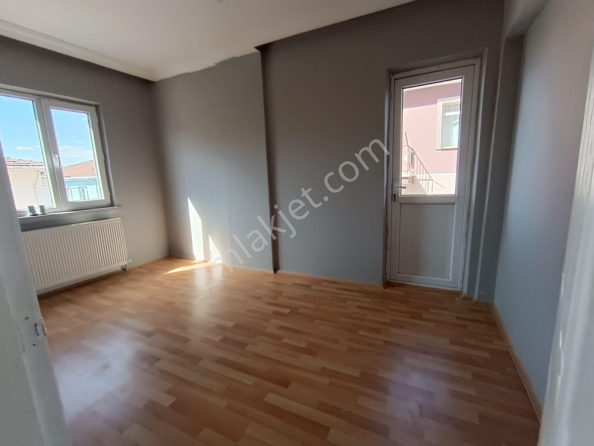 Tandoğan Mh 3+1 Ara Katta Yapılı Muazzam Konumda Merkeze Yakın Dairee - Görsel 8