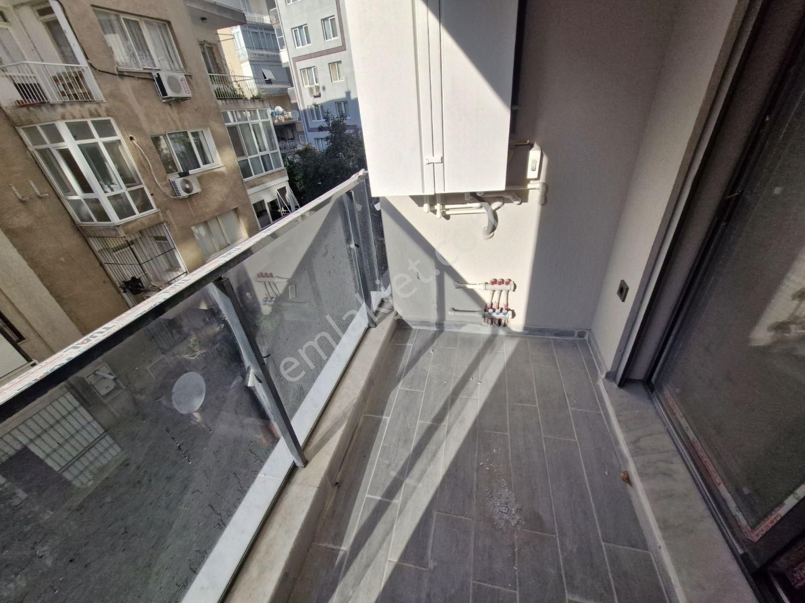 Girne Bulvarında Sıfır 1+1 Otoparklı Balkonlu 2 .kat Mkd Emlak - Görsel 8