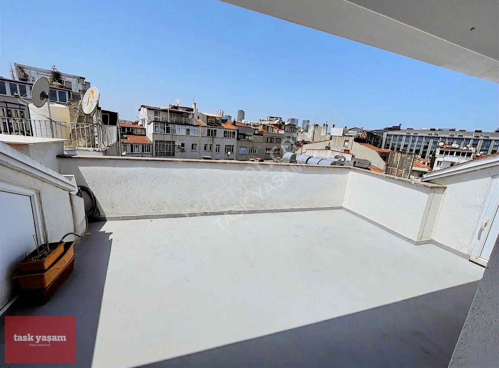 Nişantaşı Valikonağı Caddesi Boğaz Manzaralı 5+2 Satılık Daire - Görsel 11