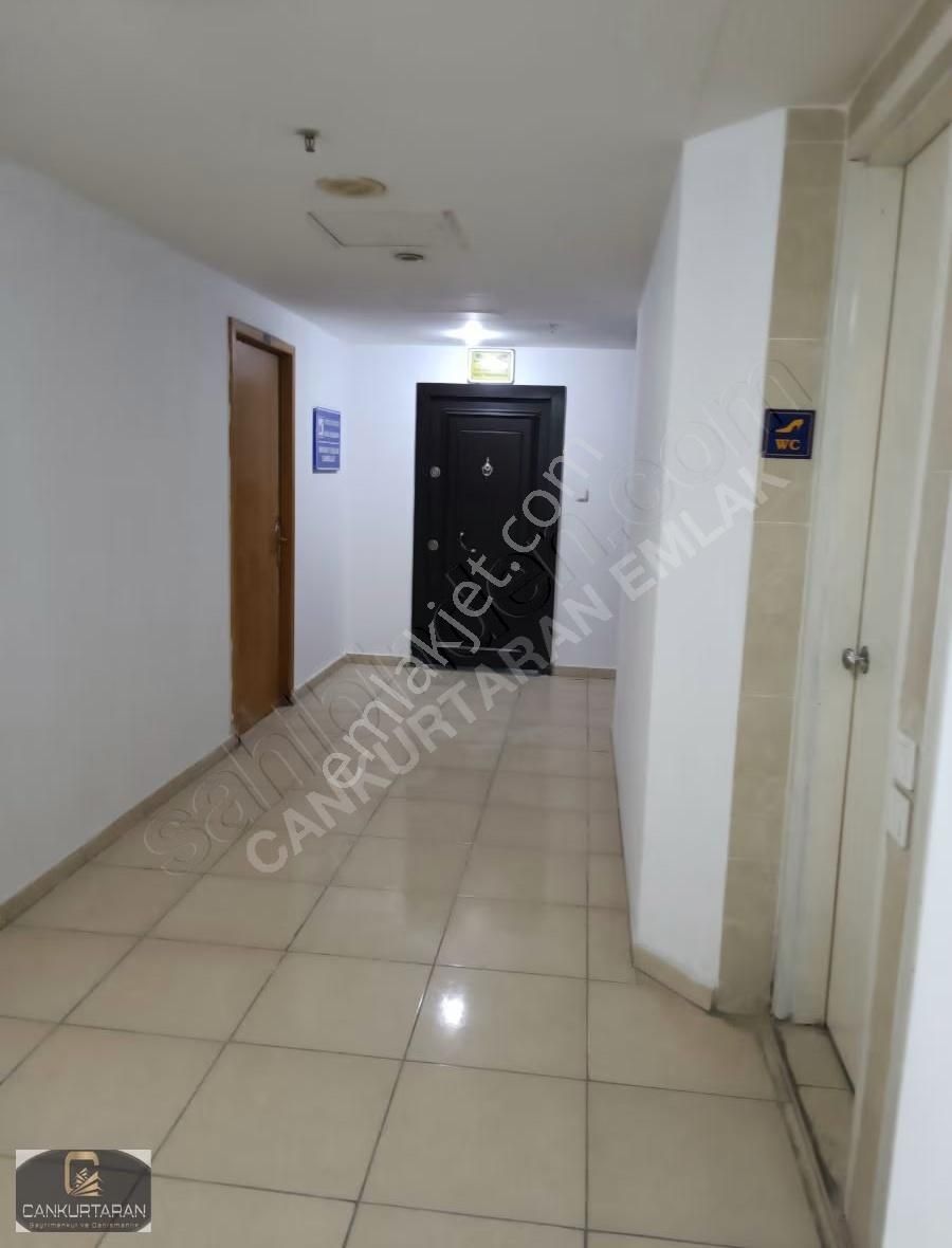 Mersin Akdeniz'de Metropol 52 Katlı Gökdelende Yatırımlık Ofis - Görsel 20