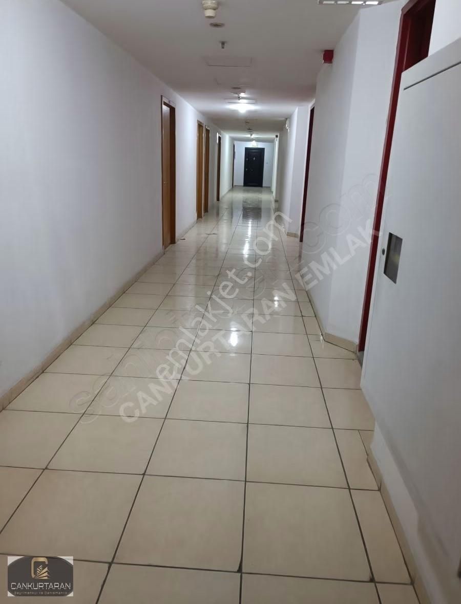 Mersin Akdeniz'de Metropol 52 Katlı Gökdelende Yatırımlık Ofis - Görsel 3