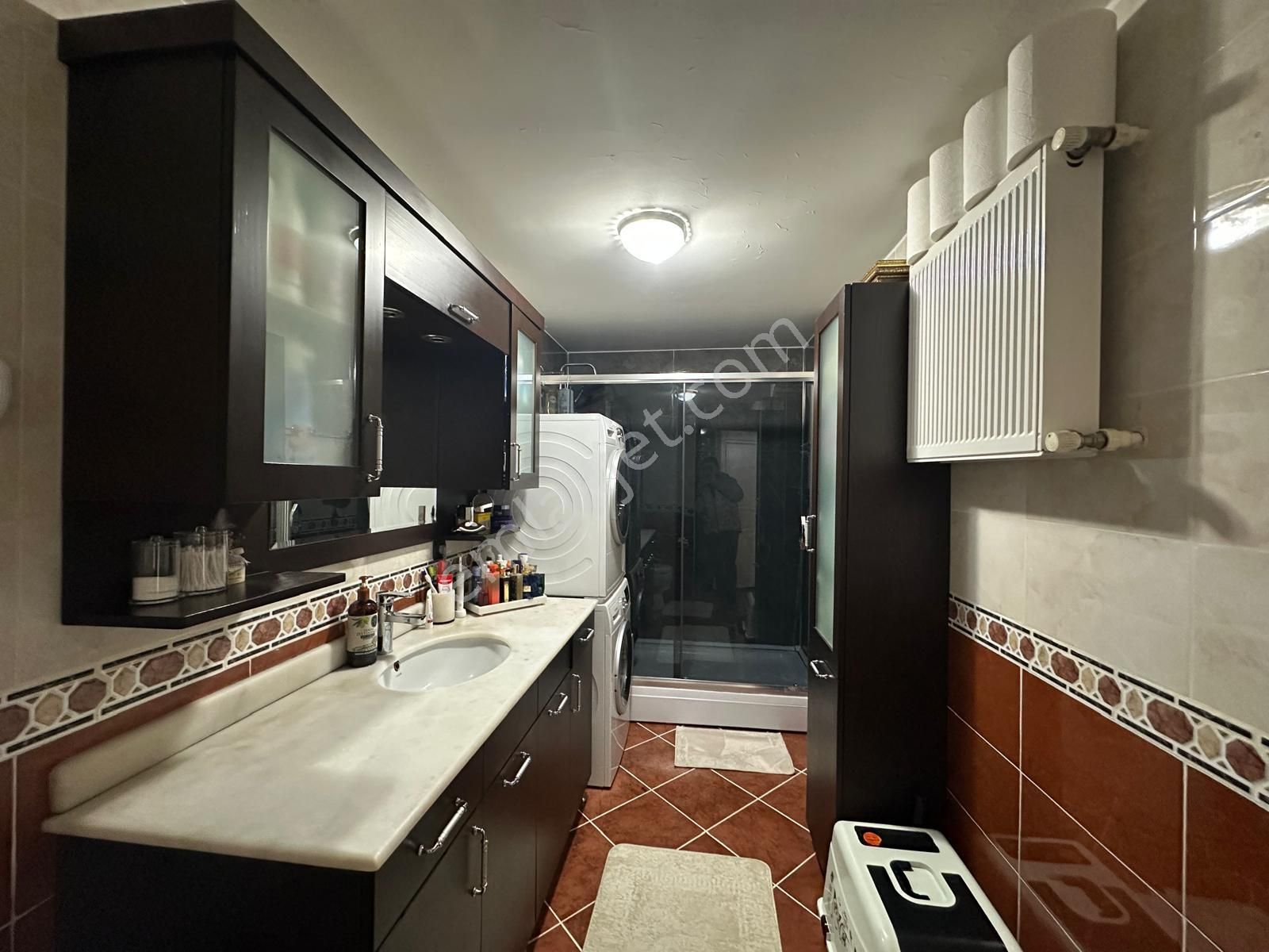 Gaziosmapaşa'da Cadde Üzeri Yüksek Tavanlı 5+2 Dubleks Daire!! - Görsel 34