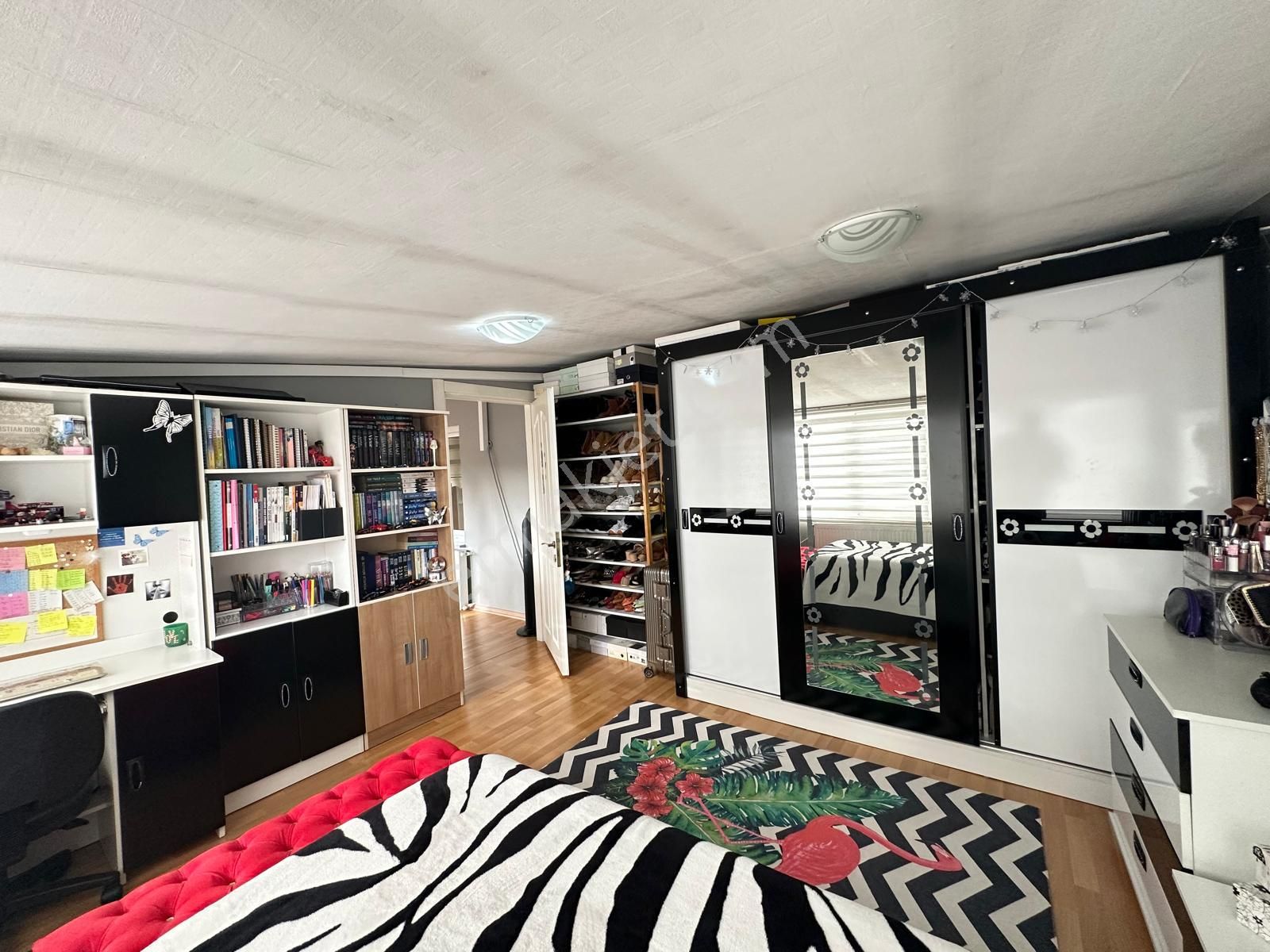 Gaziosmapaşa'da Cadde Üzeri Yüksek Tavanlı 5+2 Dubleks Daire!! - Görsel 27