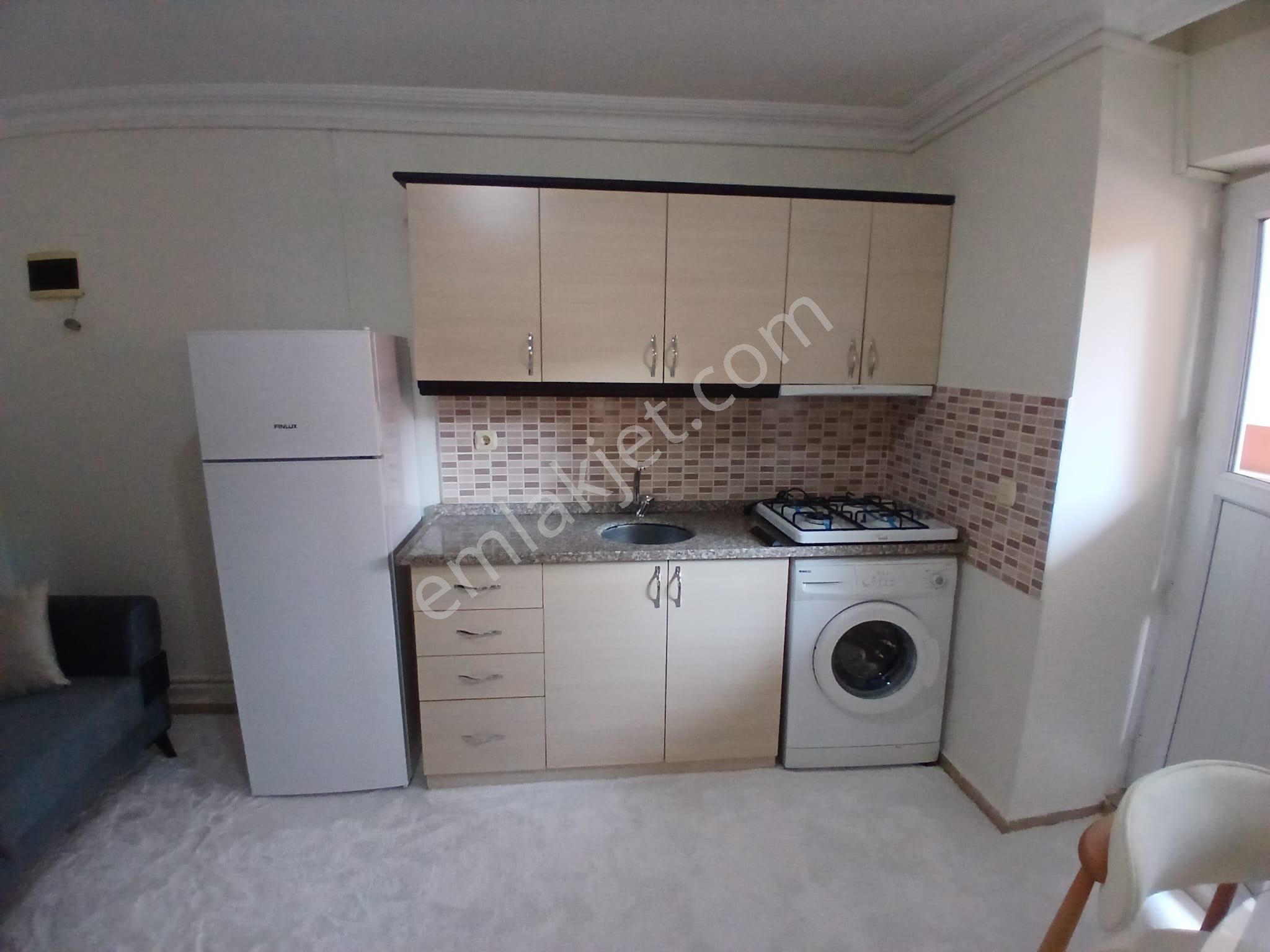 Ender Uysal Gayrimenkulden Üniversiteye Yakın 1+1 Sıfır Eşyalı Bahçekatı Satılık Apart...