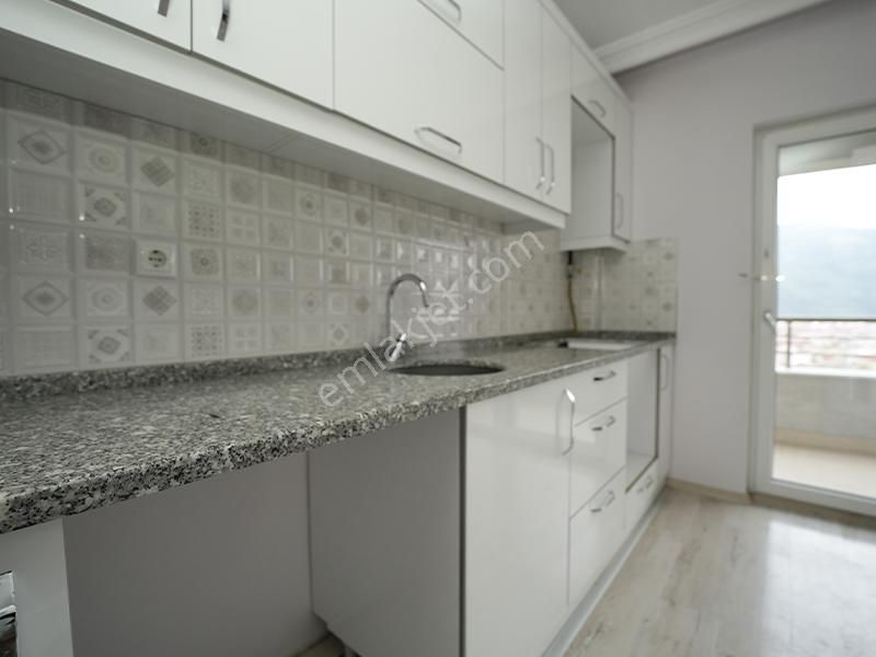 C21 Cius; Hisartepe Merkez'de Deniz Manzaralı 2+1 Kiralık Daire - Görsel 6