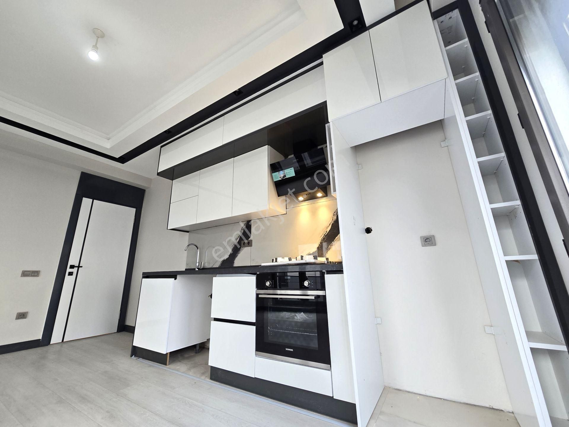 Jet Emlaktan İkizçayda Arakat Sıfır Kullanışlı 1+1 Satılık Daire