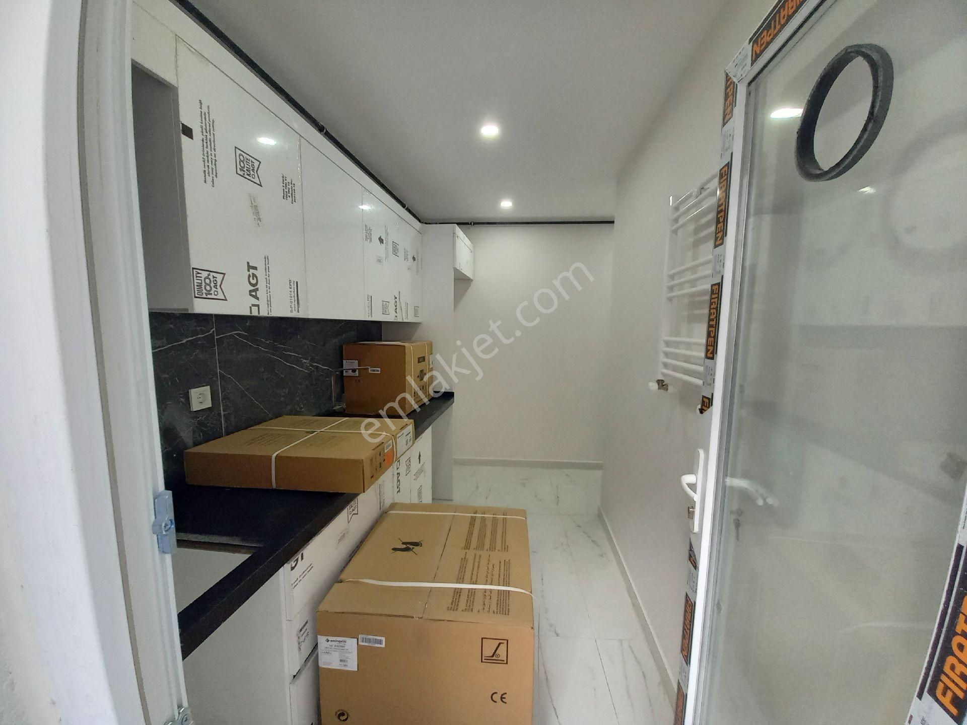 Bahçelievler Yenibosna Zafer Mah Satılık Daire Kat. 2.2+1 - Görsel 22