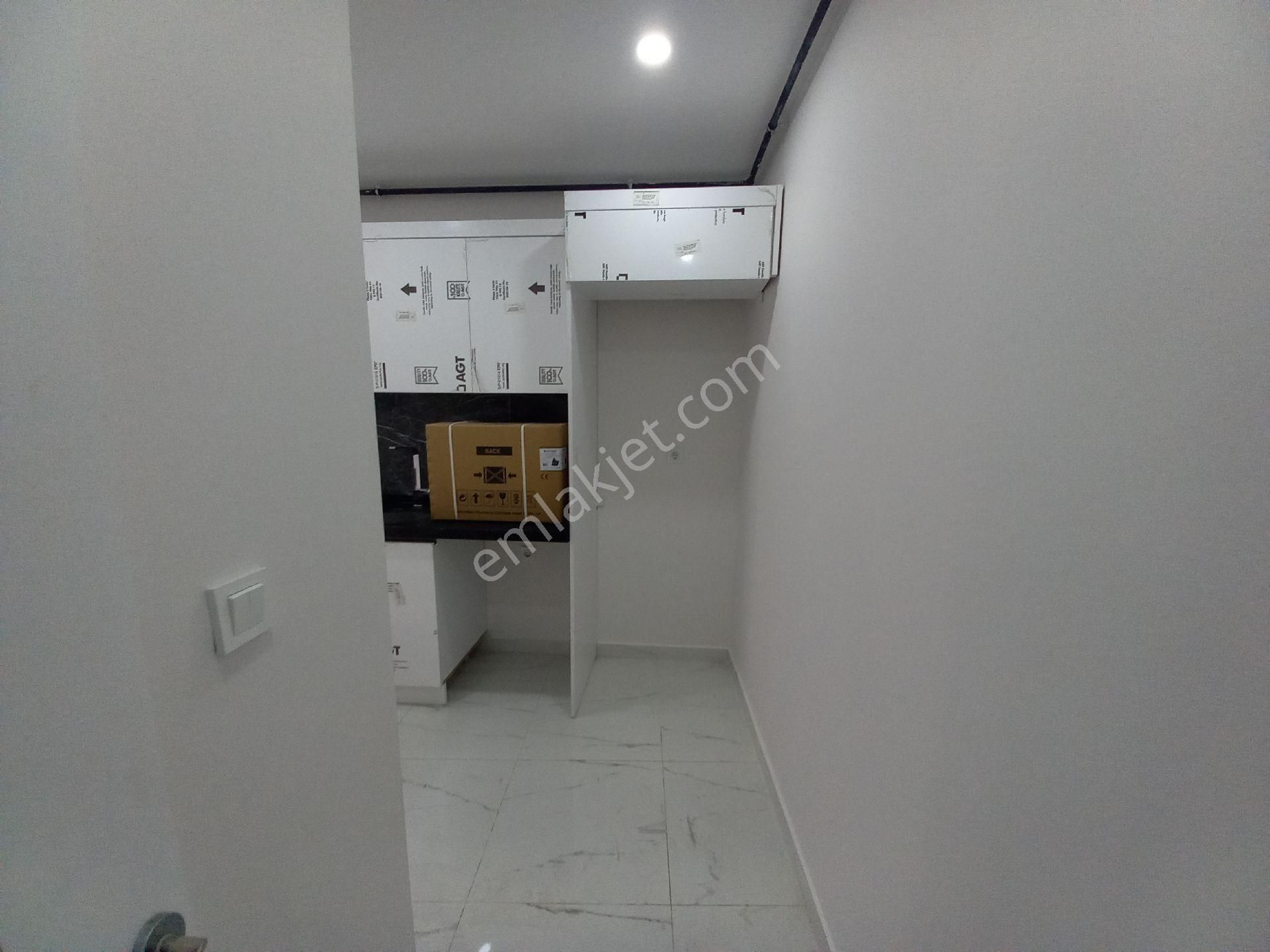 Bahçelievler Yenibosna Zafer Mah Satılık Daire Kat. 2.2+1 - Görsel 20