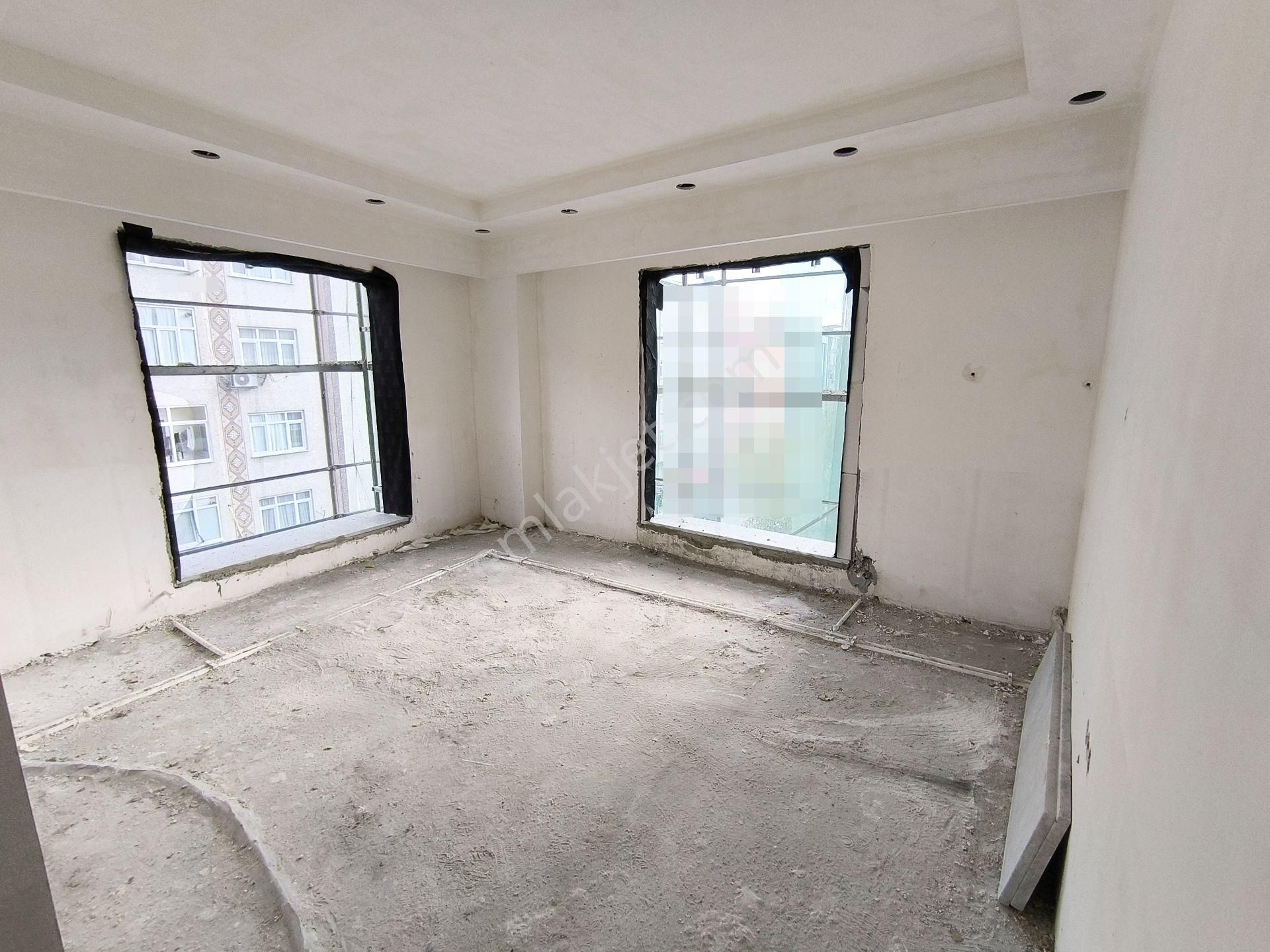 Yenibosnada 2+1 Otoparklı Ultra Lüxs Daireler