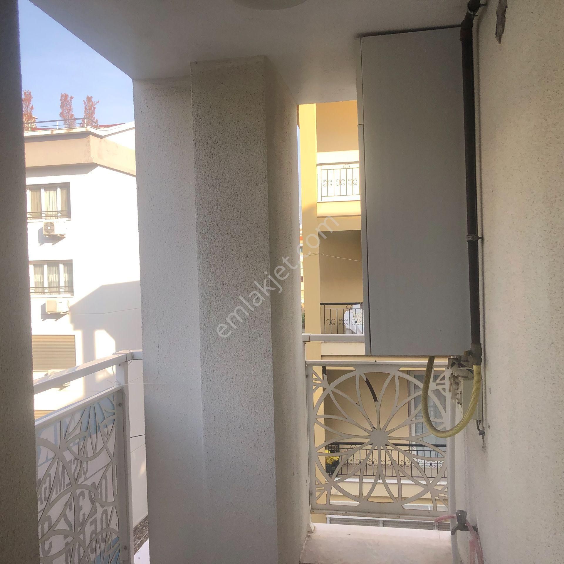 Karşıyaka Nergiz Dedebaşında Kiralık 2+1 Lüx Daire - Görsel 19