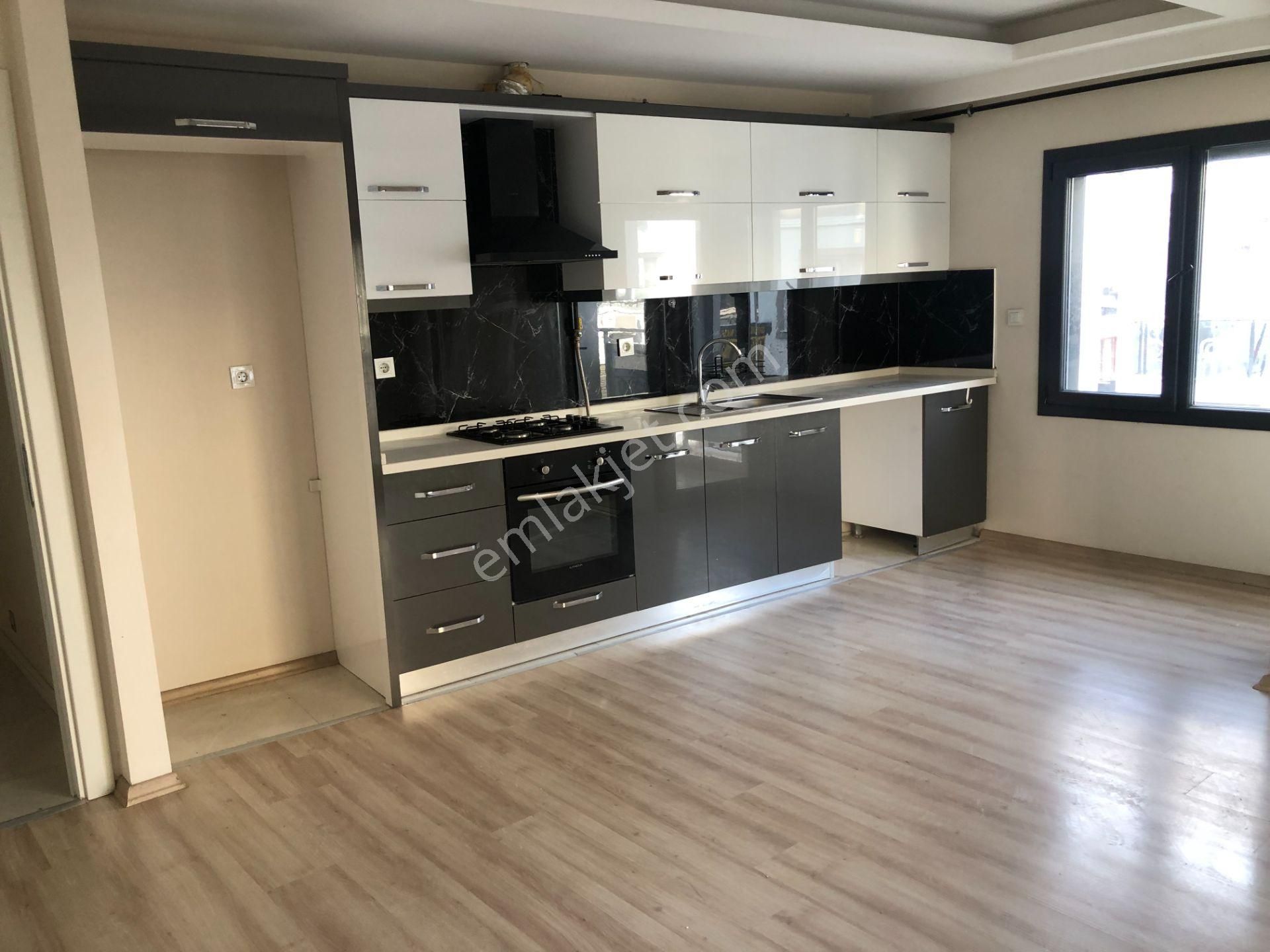 Karşıyaka Nergiz Dedebaşında Kiralık 2+1 Lüx Daire - Görsel 11