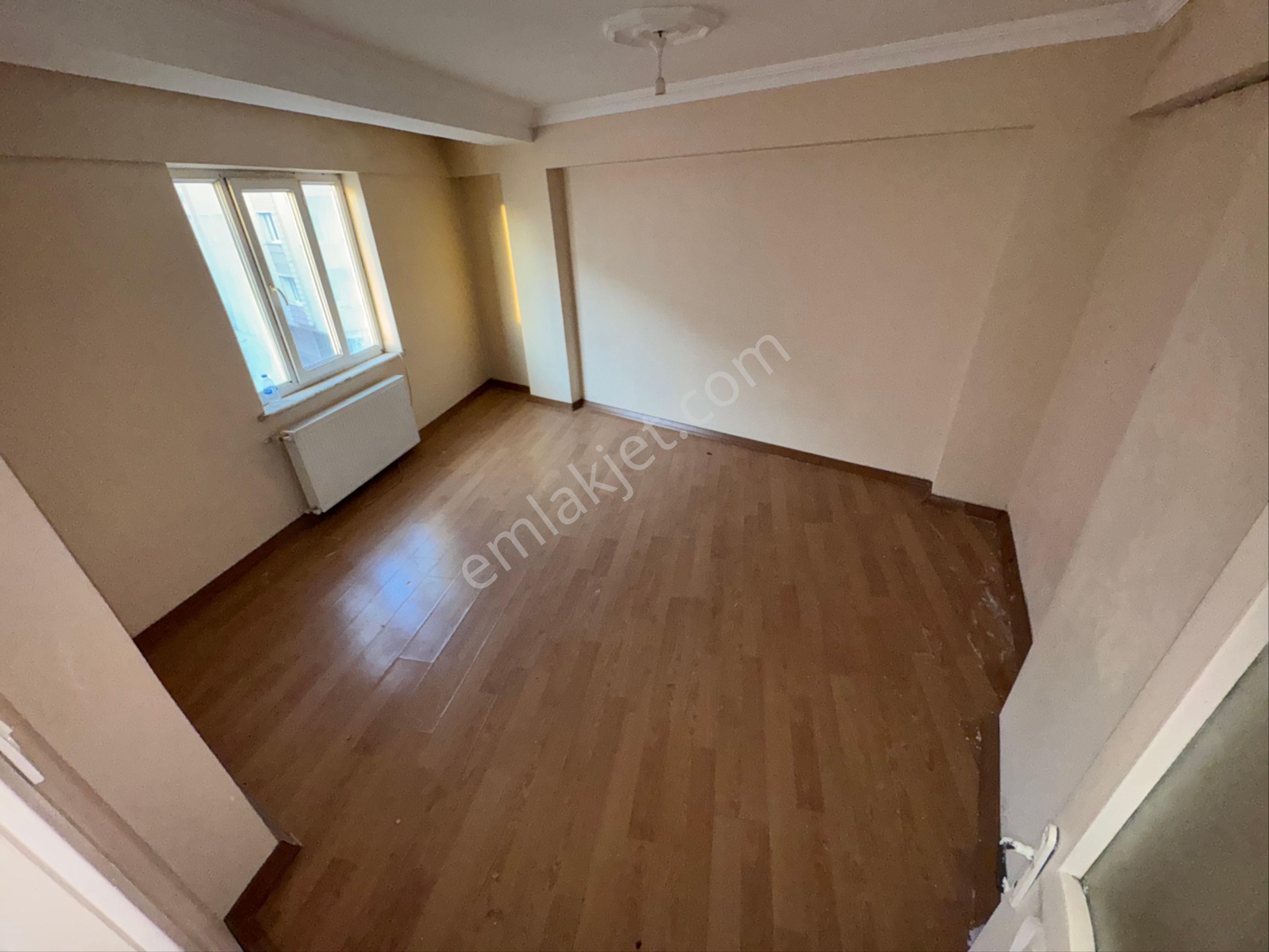 Zafer Yapıdan Kiralık Ortakat Daire 3.kat 2+1 80-85m2 12-13 Yaş İstanbul Sultangazi Esentepe Mahde - Görsel 3