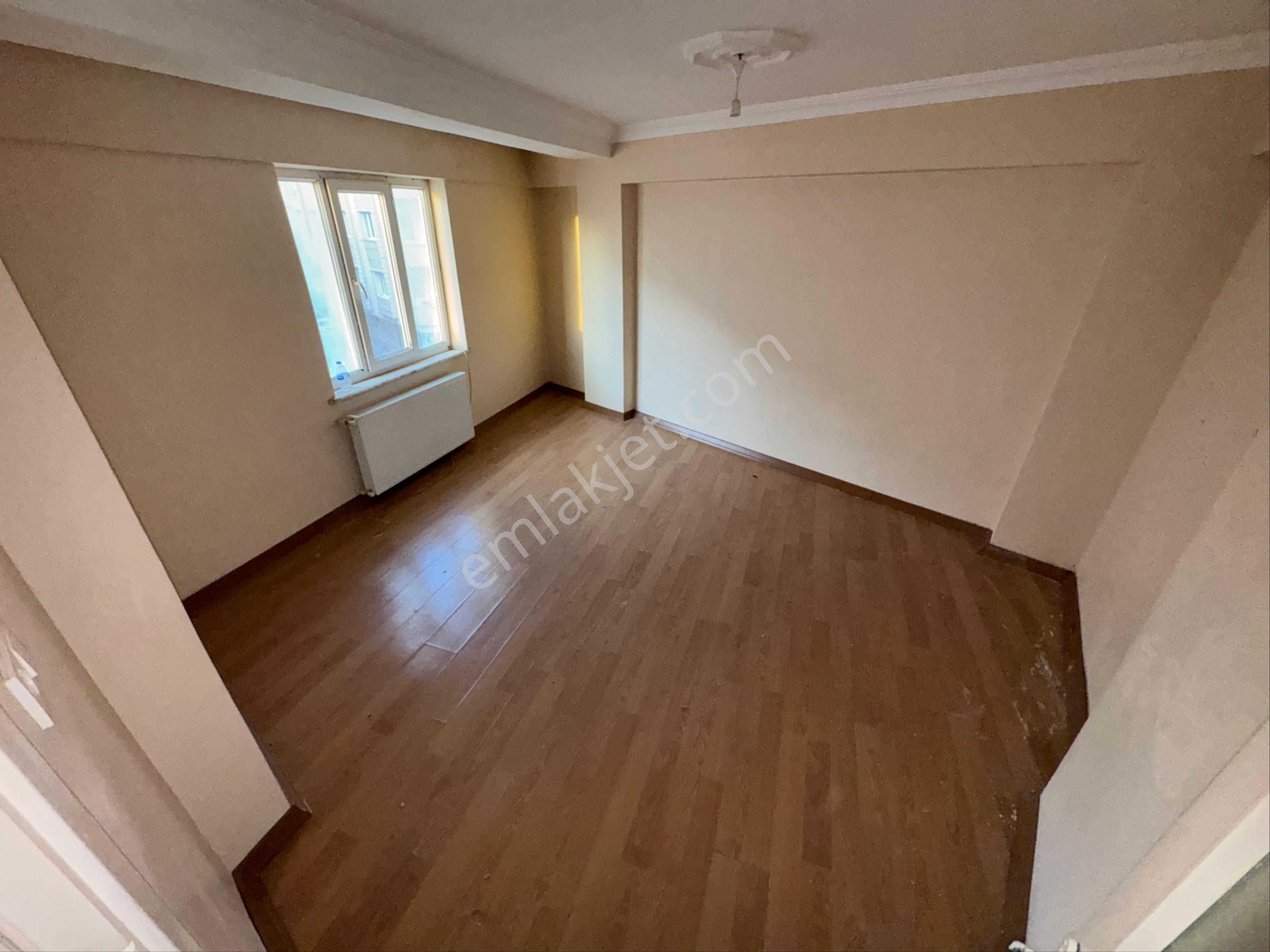 Zafer Yapıdan Kiralık Ortakat Daire 3.kat 2+1 80-85m2 12-13 Yaş İstanbul Sultangazi Esentepe Mahde - Görsel 4