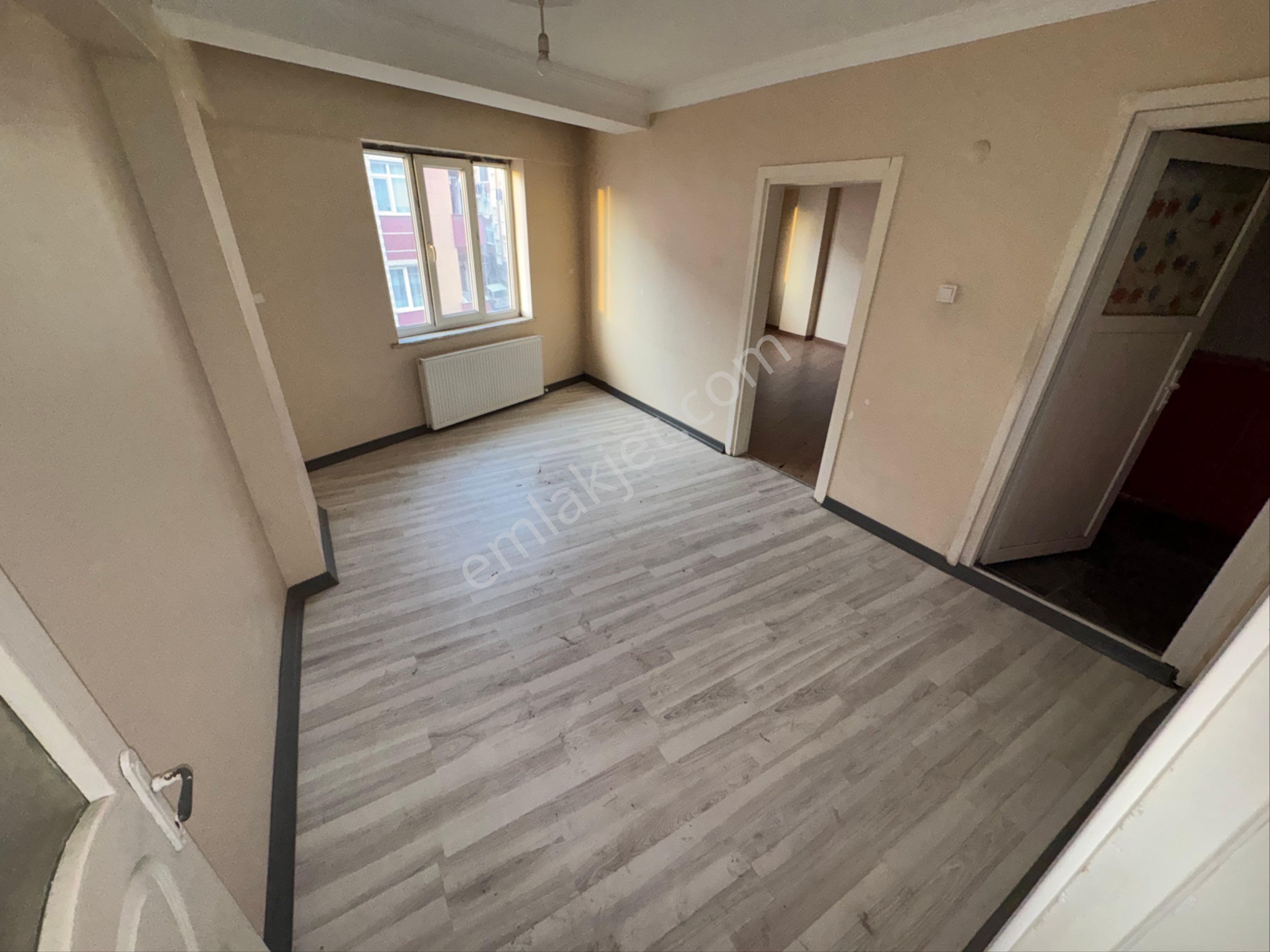 Zafer Yapıdan Kiralık Ortakat Daire 3.kat 2+1 80-85m2 12-13 Yaş İstanbul Sultangazi Esentepe Mahde - Görsel 14