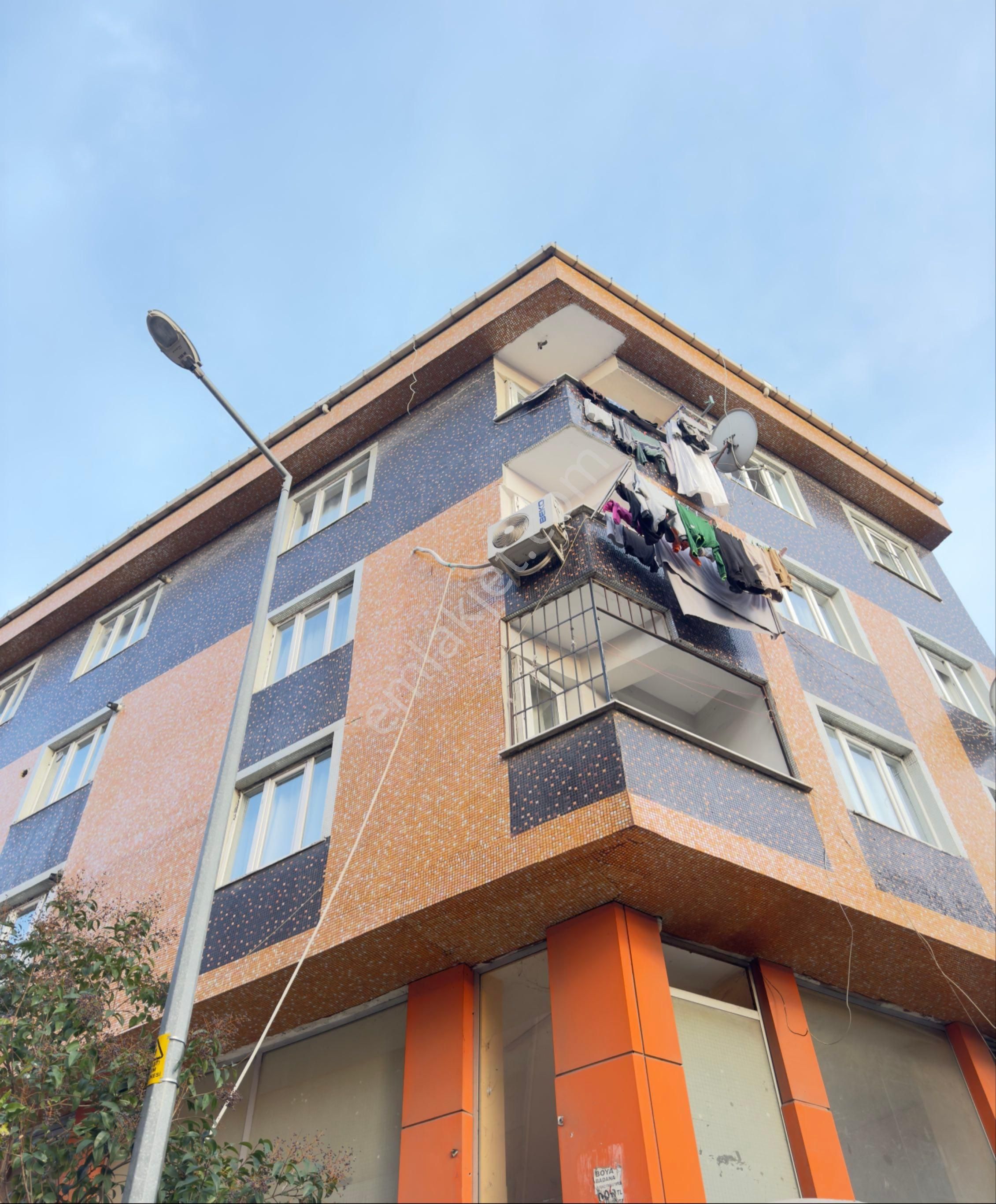 Zafer Yapıdan Kiralık Ortakat Daire 3.kat 2+1 80-85m2 12-13 Yaş İstanbul Sultangazi Esentepe Mahde