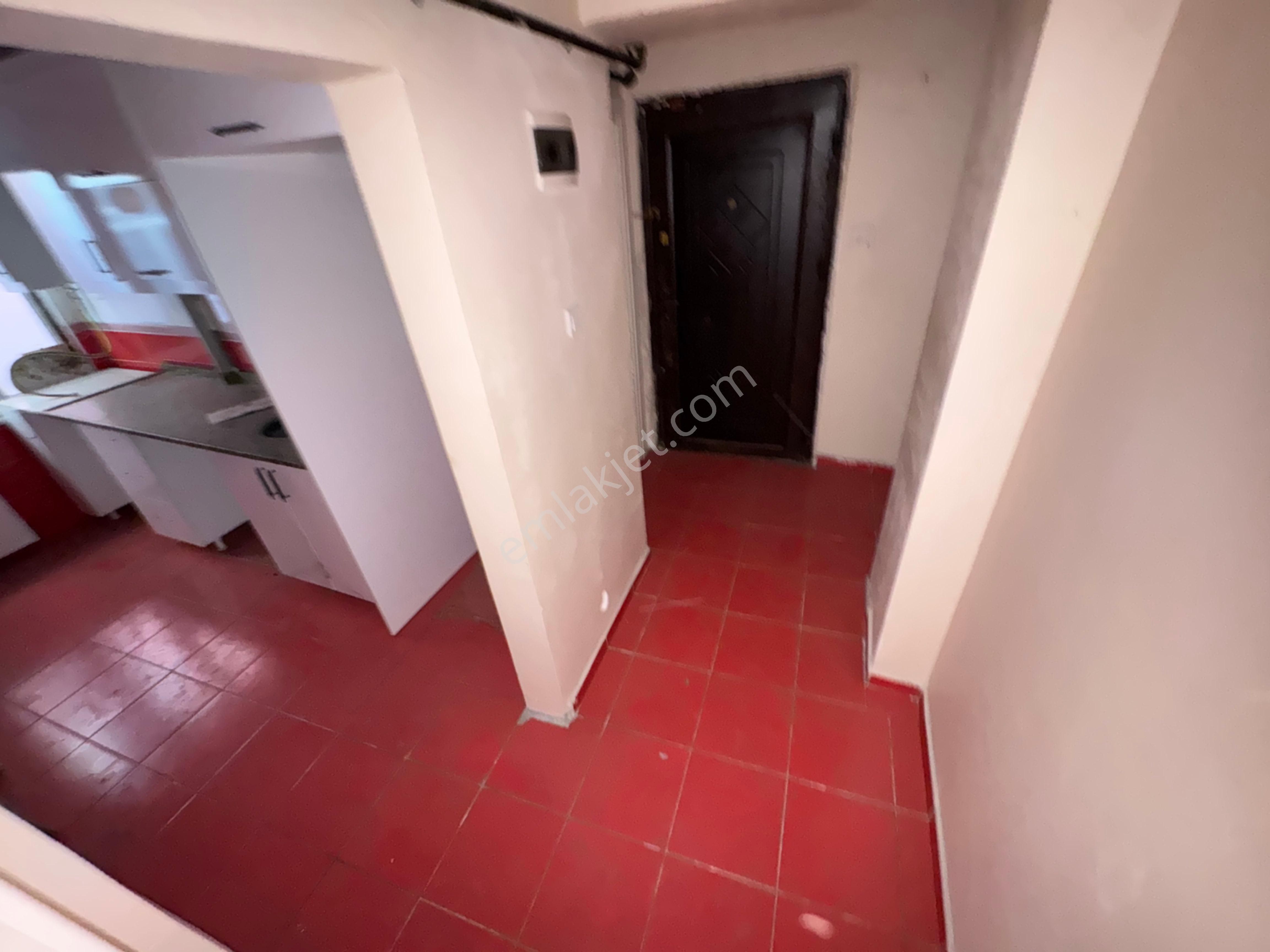 Zafer Yapıdan Kiralık Ortakat Daire 3.kat 2+1 80-85m2 12-13 Yaş İstanbul Sultangazi Esentepe Mahde - Görsel 21