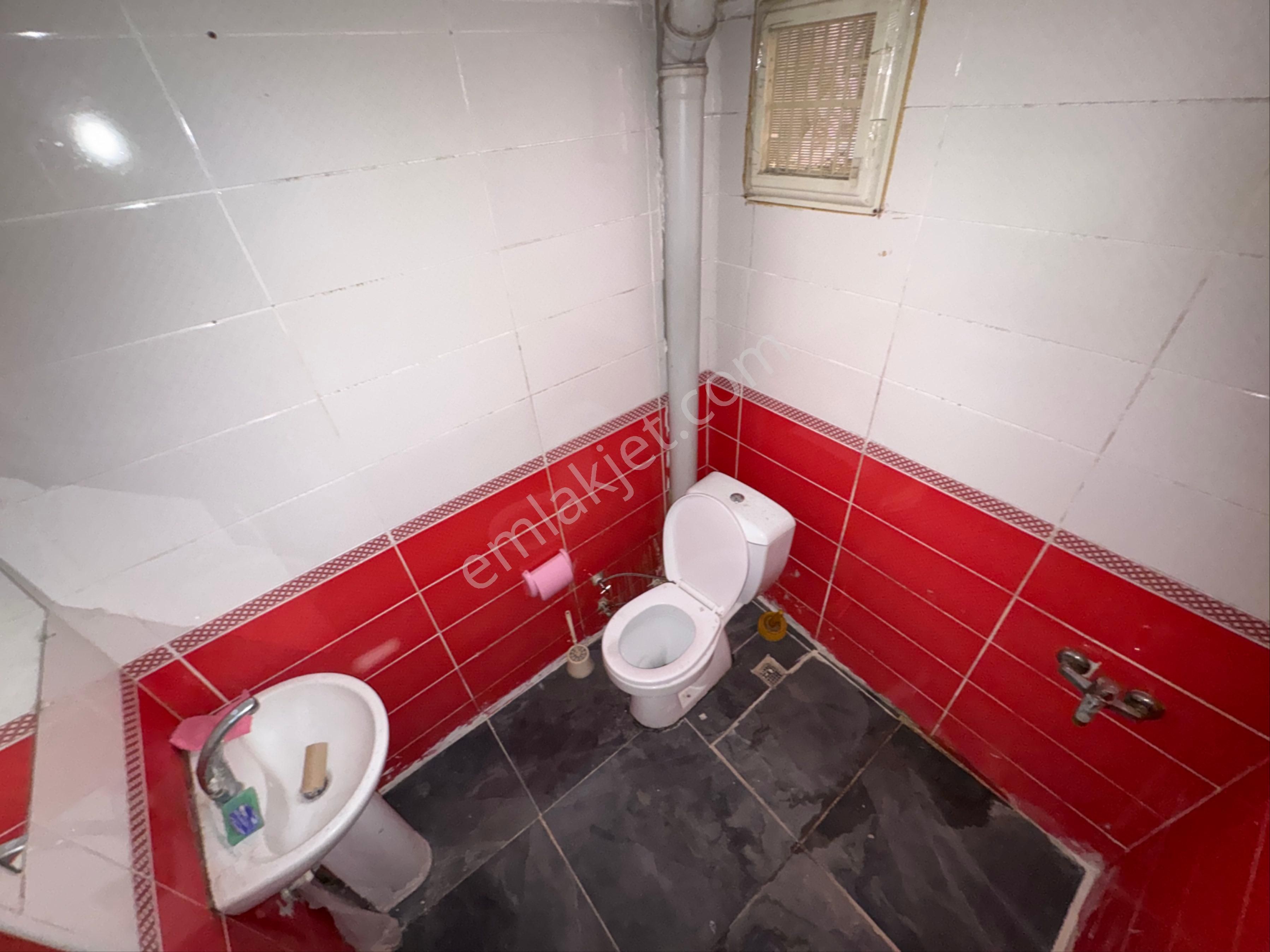 Zafer Yapıdan Kiralık Ortakat Daire 3.kat 2+1 80-85m2 12-13 Yaş İstanbul Sultangazi Esentepe Mahde - Görsel 23