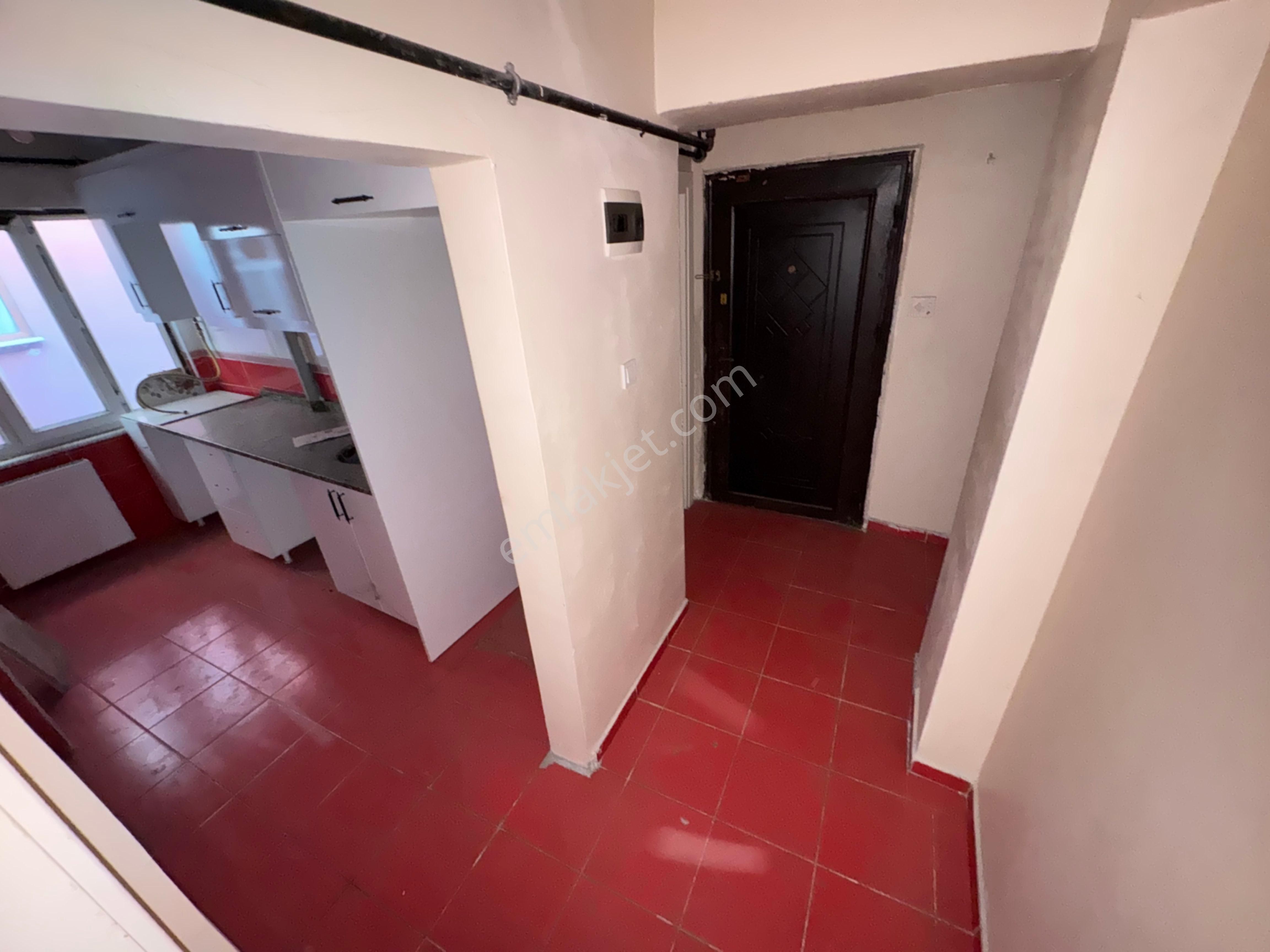 Zafer Yapıdan Kiralık Ortakat Daire 3.kat 2+1 80-85m2 12-13 Yaş İstanbul Sultangazi Esentepe Mahde - Görsel 19