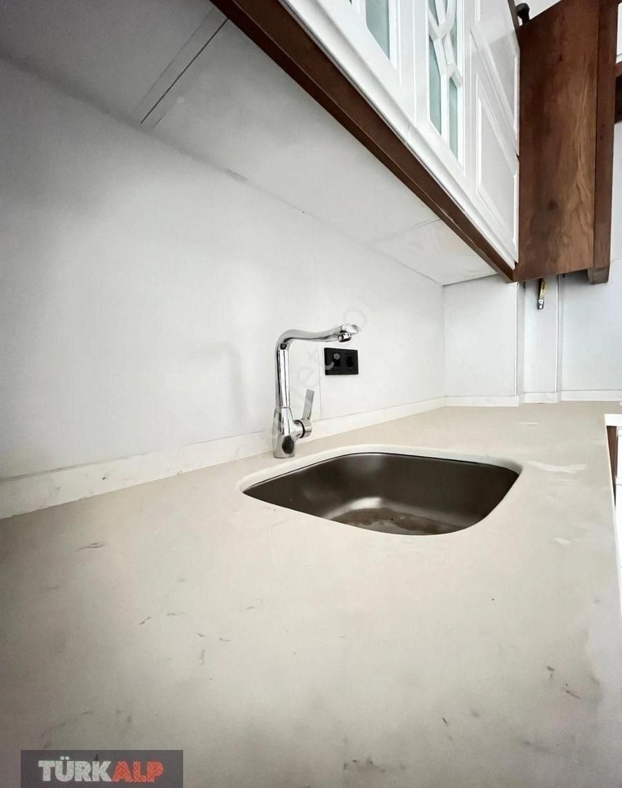 Naz Bayrakta Fırsat Daire