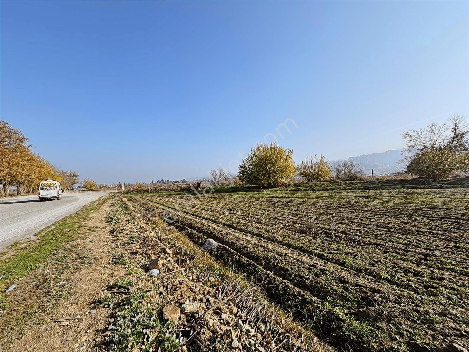 Salihli Satılık 469 M2 Arsa Hacıkbektaş Tren Yolu Cepheli - Görsel 7