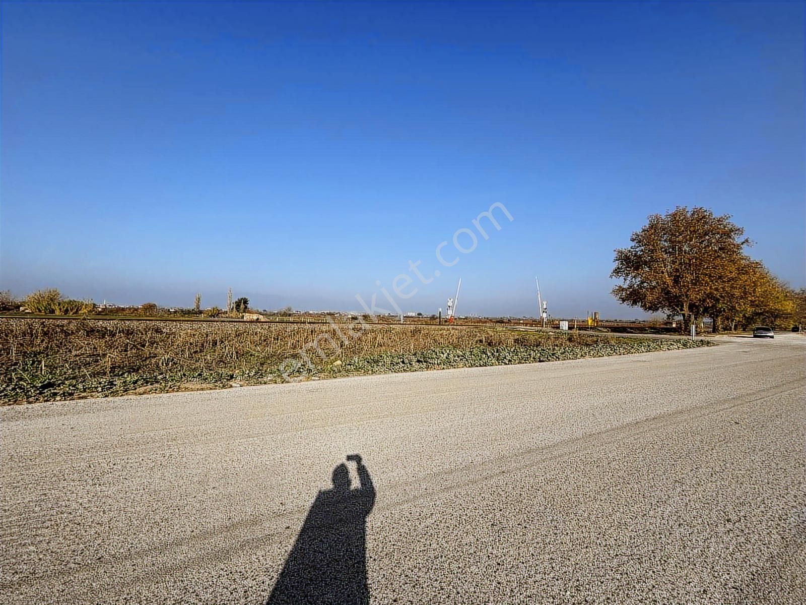 Salihli Satılık 469 M2 Arsa Hacıkbektaş Tren Yolu Cepheli - Görsel 5