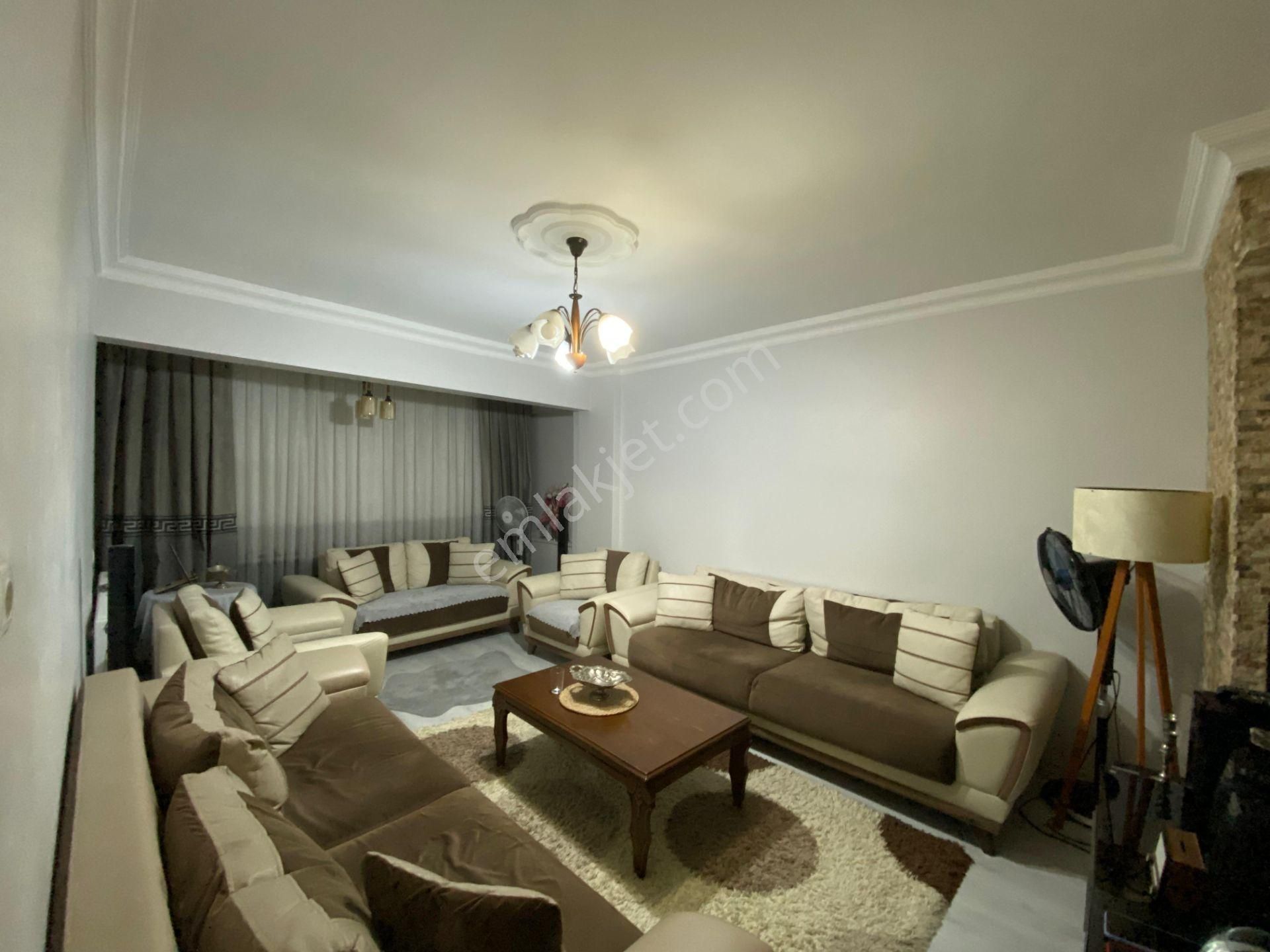 Karadeniz Mahallesi'nde Kullanışlı, Masrafsız 2+1 Fırsat Daire!