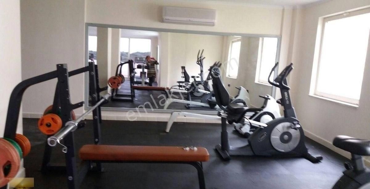 İngilizden Denize Yakın Plajlı Sitede Ön Blokta Satılık Acil Ev Yatırım Fırsatı Bulunmaz Konum - Görsel 13