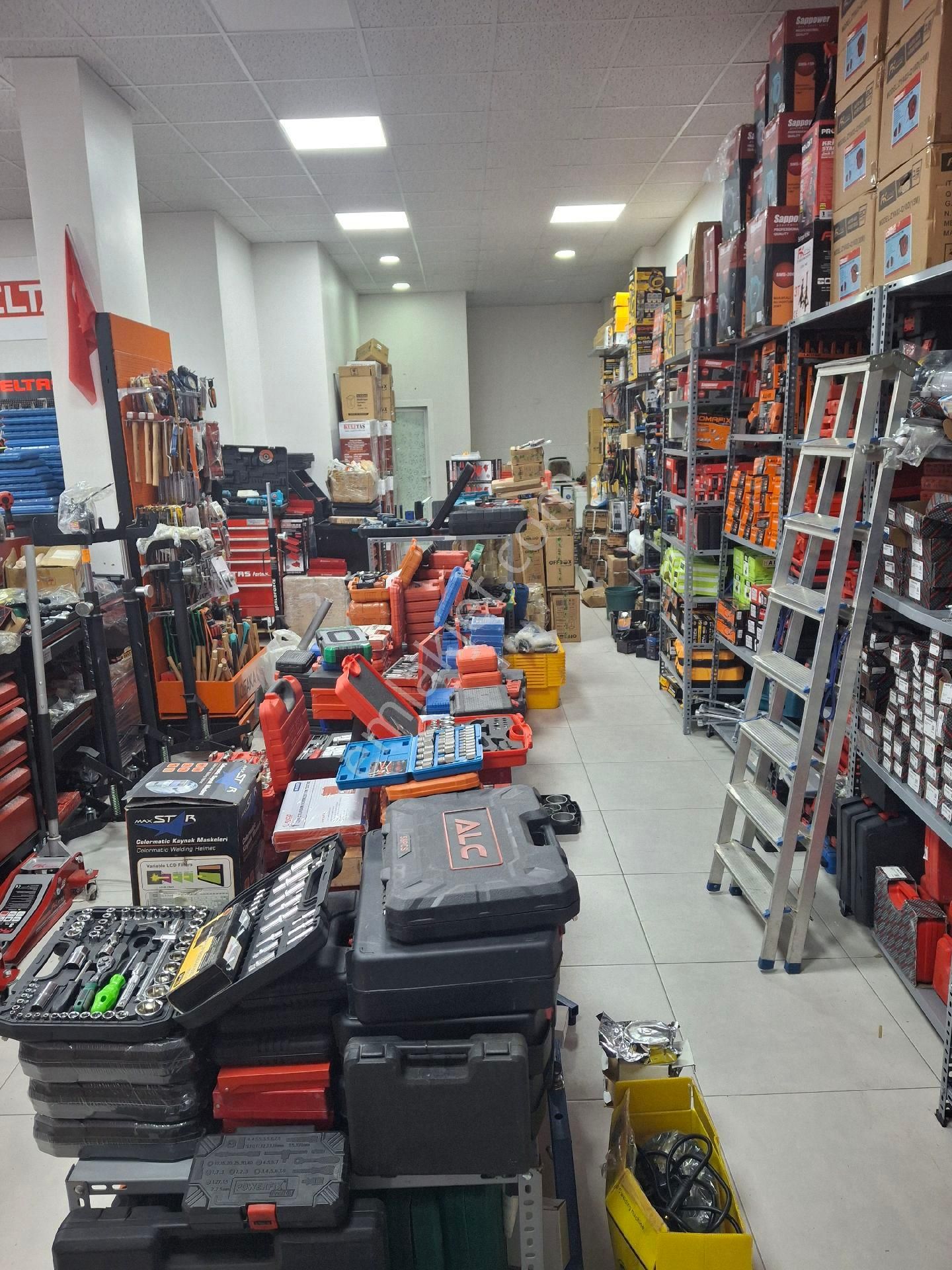 Kayalar Emlaktan Reşadiye Mah.de Satılık 310 M2 2 - Görsel 16