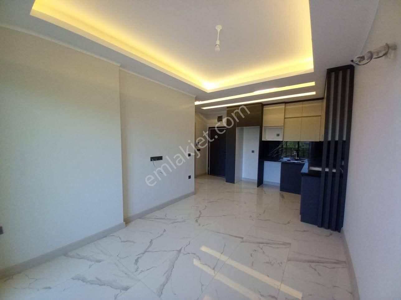 Alanya Oba Mahallesi Lüks Site İçi 1+1 - Görsel 9