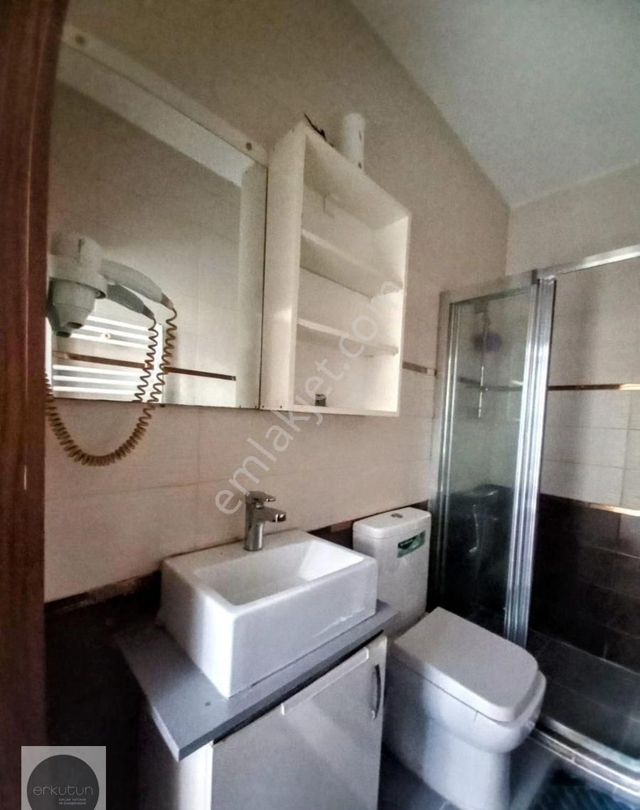 Erkutun'dan Pangaltı, Ergenekon Caddesi'nde, 2. Derece Tarihi Eser Satılık Bina - Görsel 12