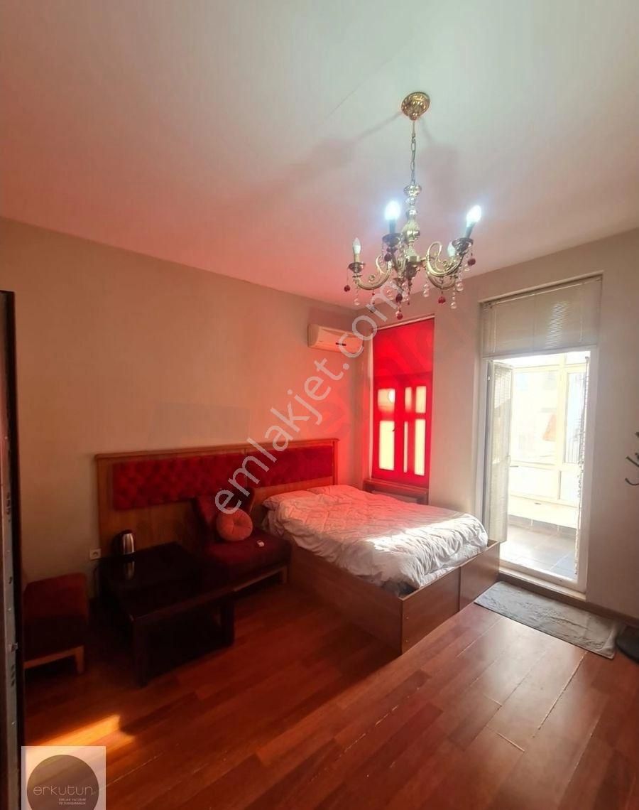 Erkutun'dan Pangaltı, Ergenekon Caddesi'nde, 2. Derece Tarihi Eser Satılık Bina - Görsel 26