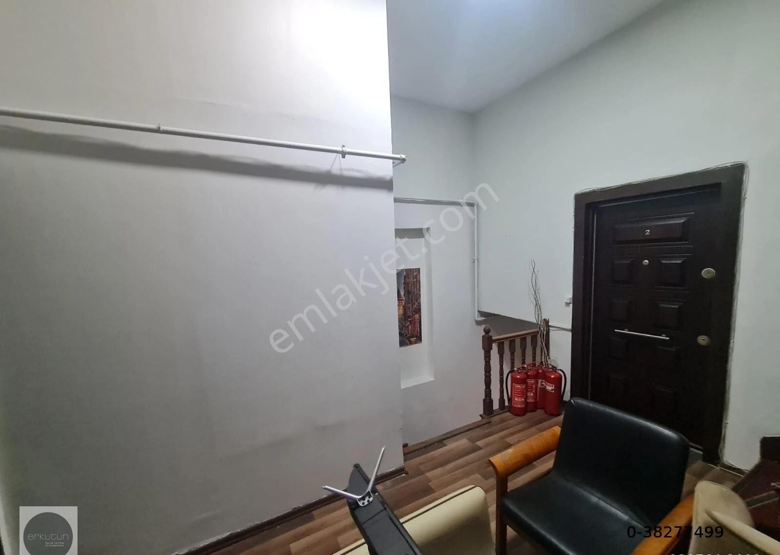 Erkutun'dan Pangaltı, Ergenekon Caddesi'nde, 2. Derece Tarihi Eser Satılık Bina - Görsel 13