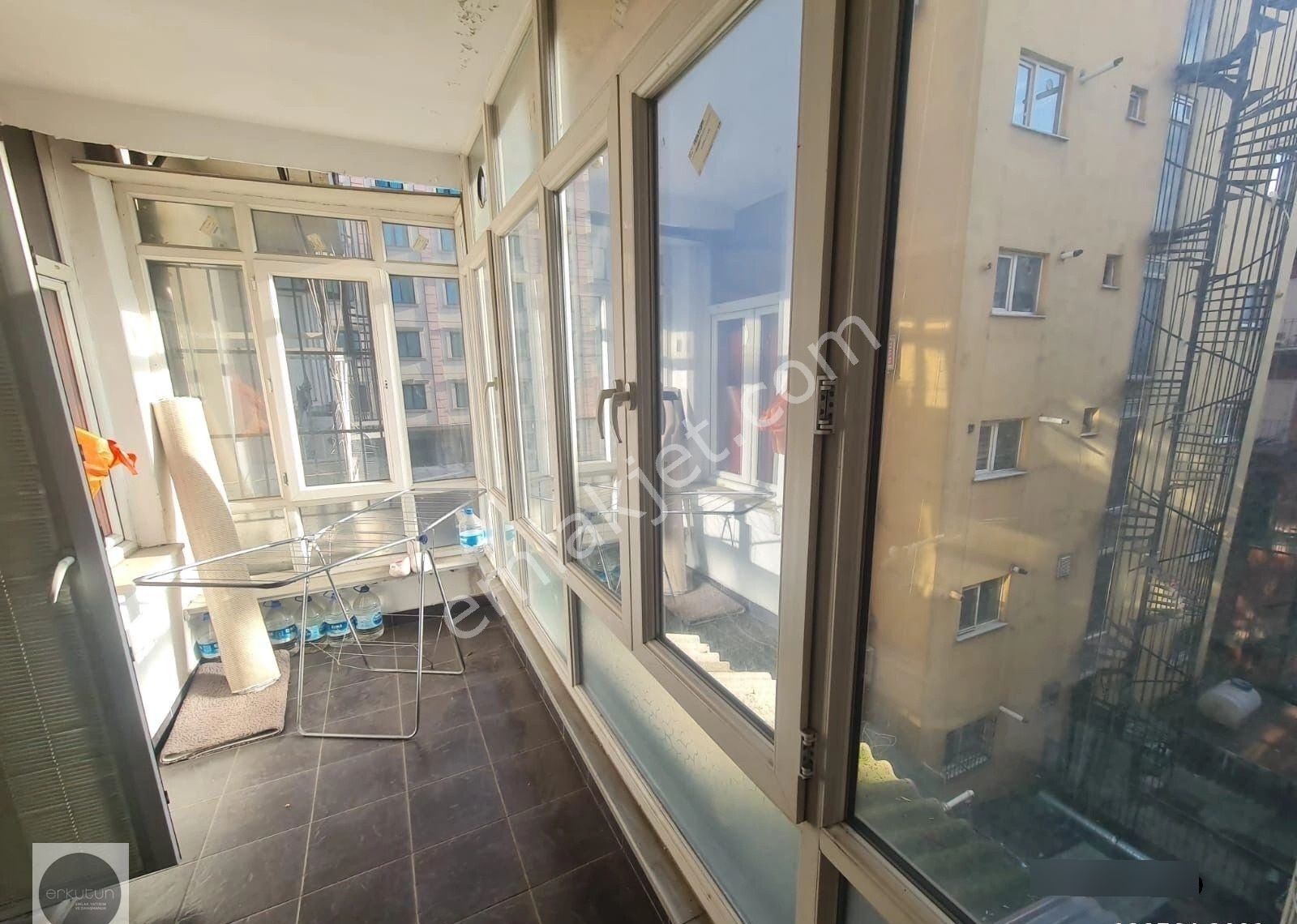 Erkutun'dan Pangaltı, Ergenekon Caddesi'nde, 2. Derece Tarihi Eser Satılık Bina - Görsel 30