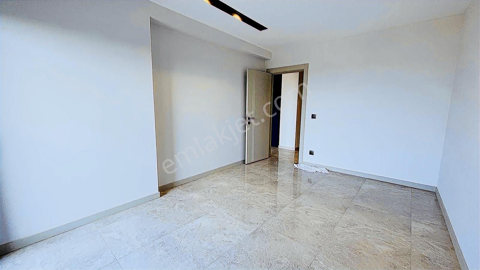 Deniz Manzaralı Doğalgazlı 2+1 Kiralık Daire - Görsel 17