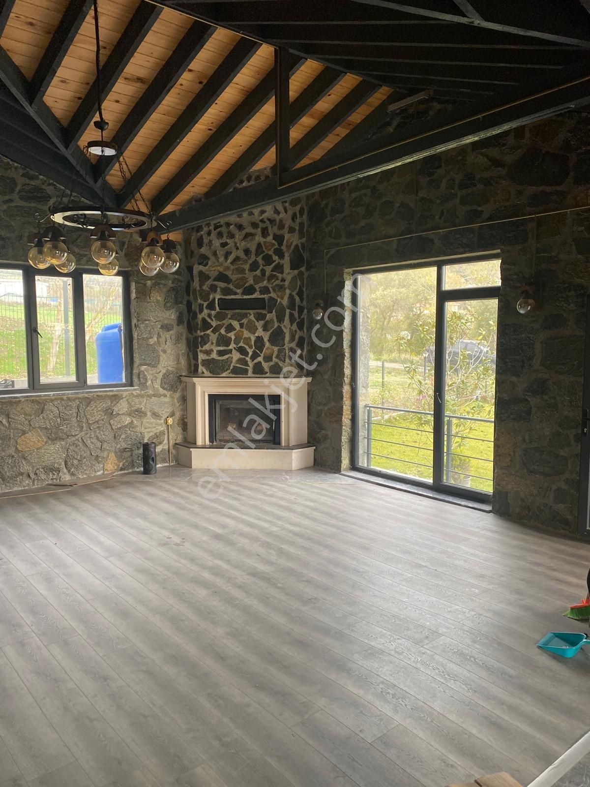 Çatalca Çakılda 1000m Arsada Satılık Düşeş Kazandıracak Müstakil Ev No:460 - Görsel 8