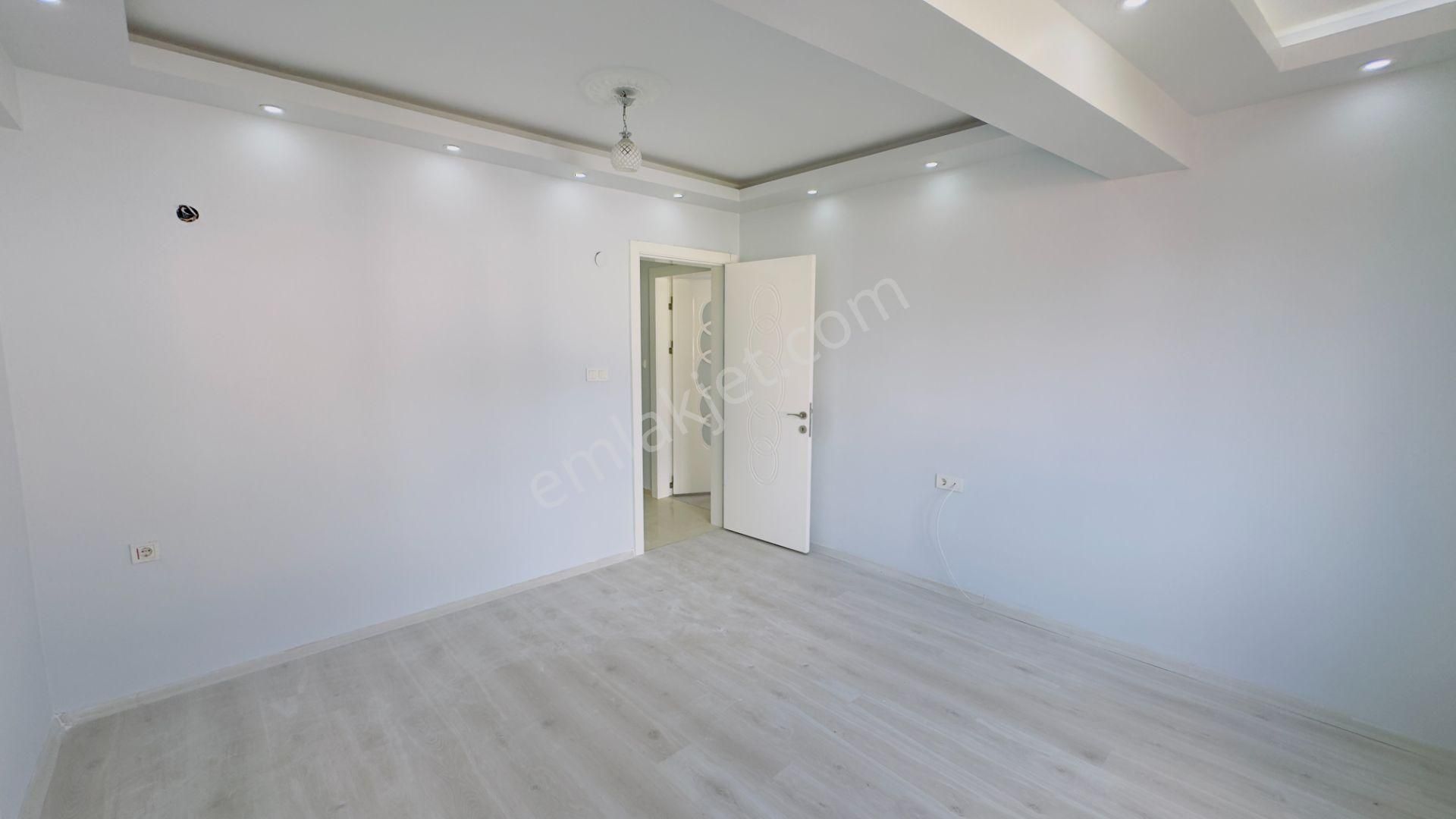 Pınarbaşı'nda Satılık 250 M2 Çatı Dubleks - Görsel 31