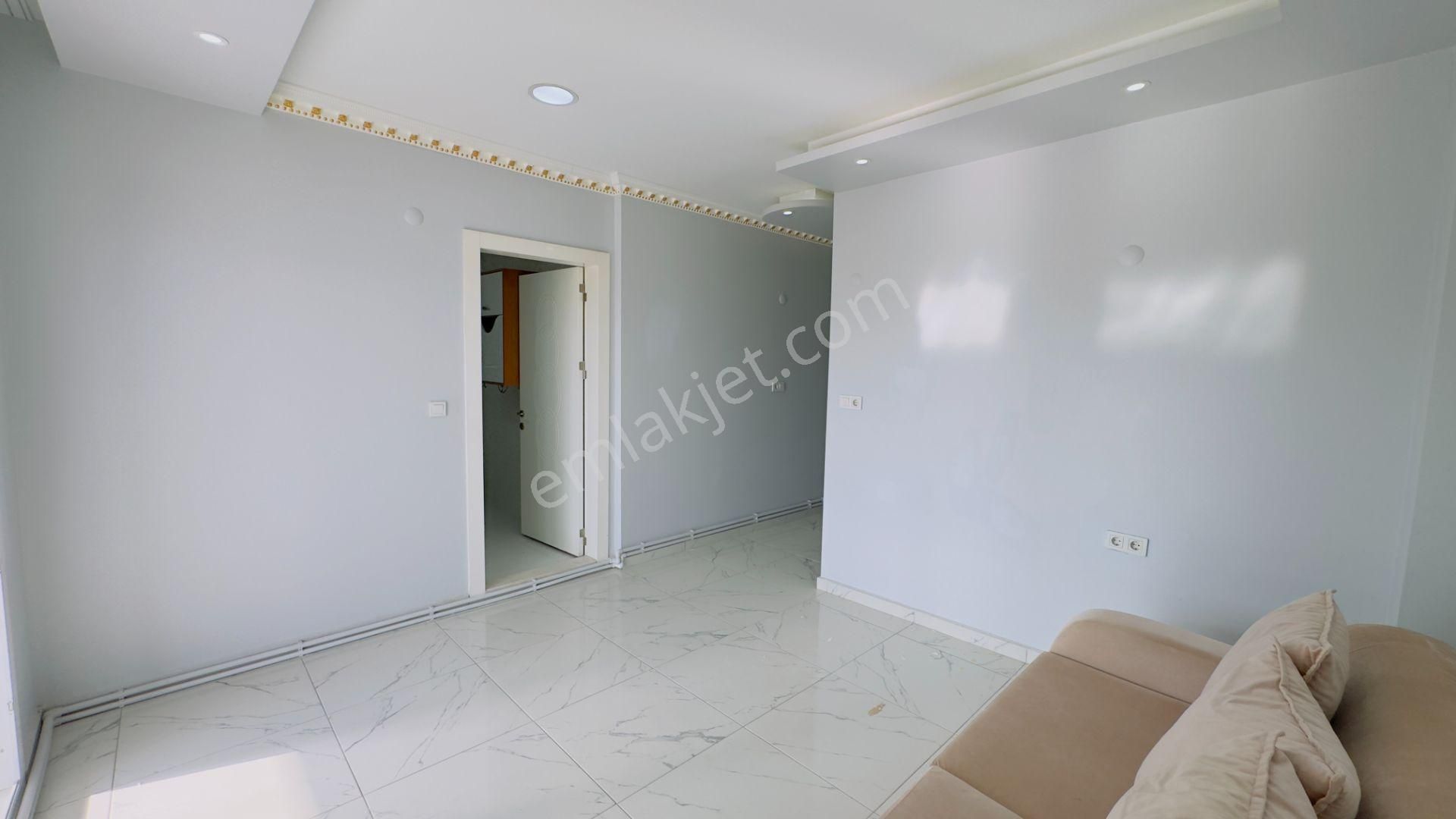 Pınarbaşı'nda Satılık 250 M2 Çatı Dubleks - Görsel 28