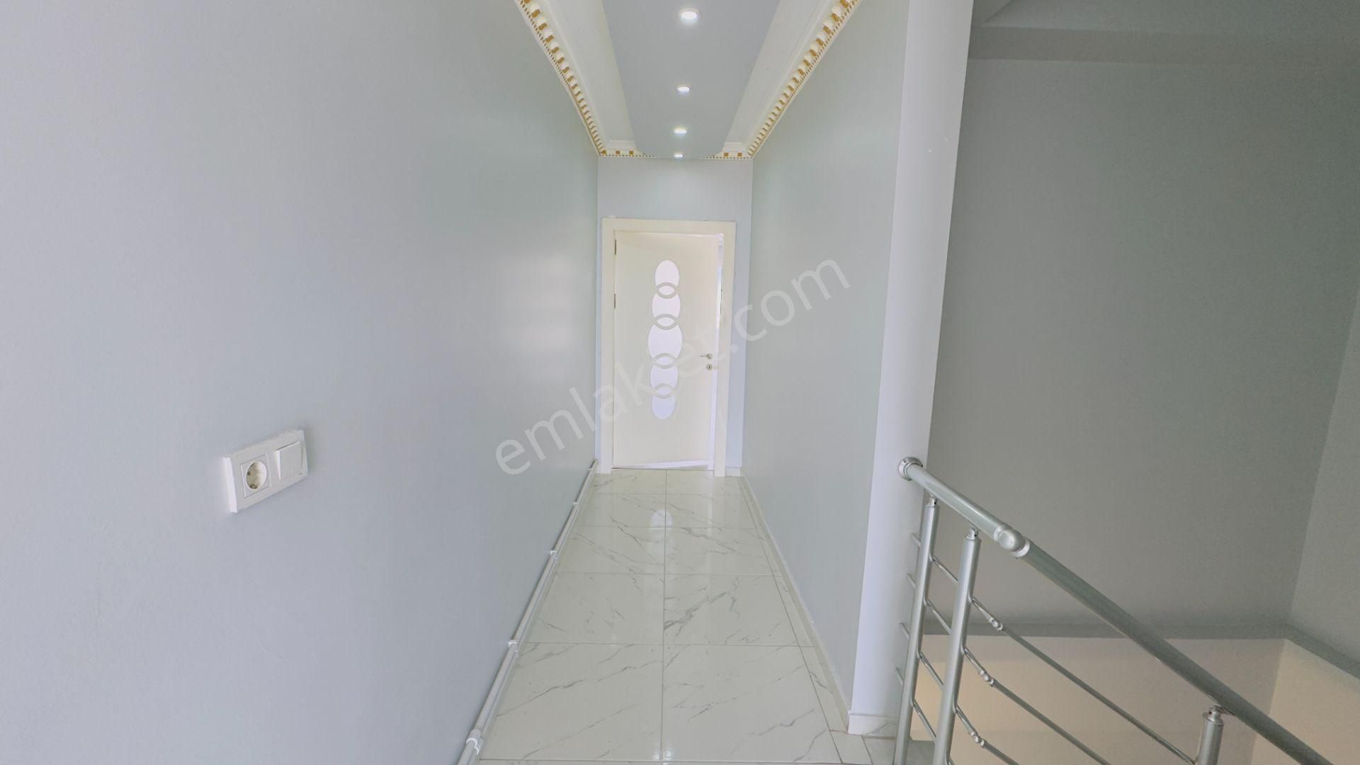 Pınarbaşı'nda Satılık 250 M2 Çatı Dubleks - Görsel 26