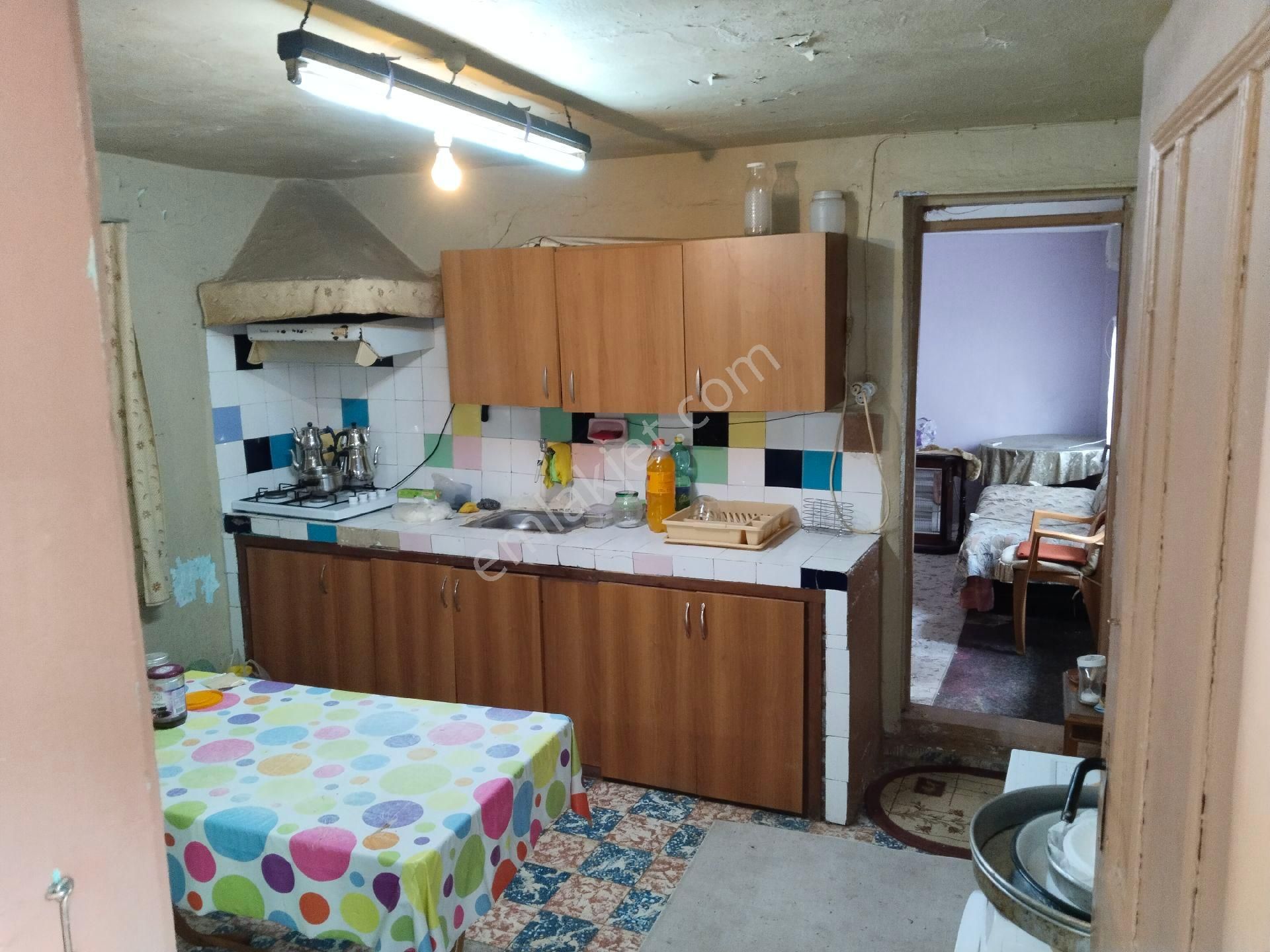 Bergama İnkilap Mah Şehir Merkezinde 4+1 Geniş Bahçeli Müstakil Ev Satılık - Görsel 12