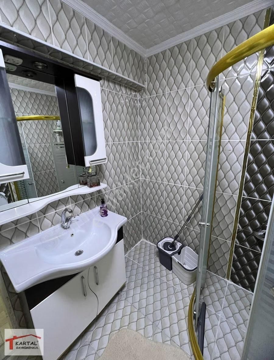 Etlik Yunus Emre Caddesi Üzerinde Ara Kat Eşyalı 3+1 - Görsel 14