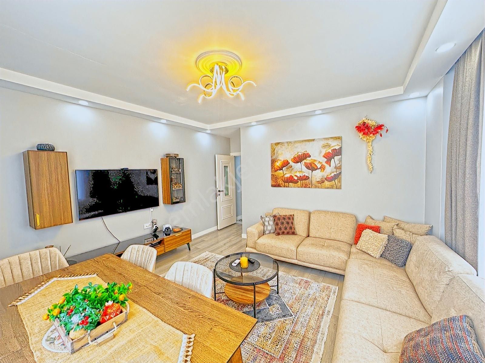 Remax-beylikdüzü Kavaklı Merkez'de İskanlı Yeni Binada 2+1 - Görsel 16