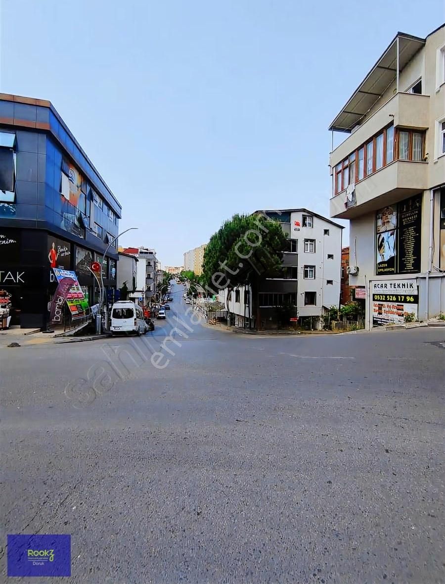 Rookzdoruk'dn Tuzla'da İki Ana Caddede Yaya-araç Trafiği Yoğun!! - Görsel 11