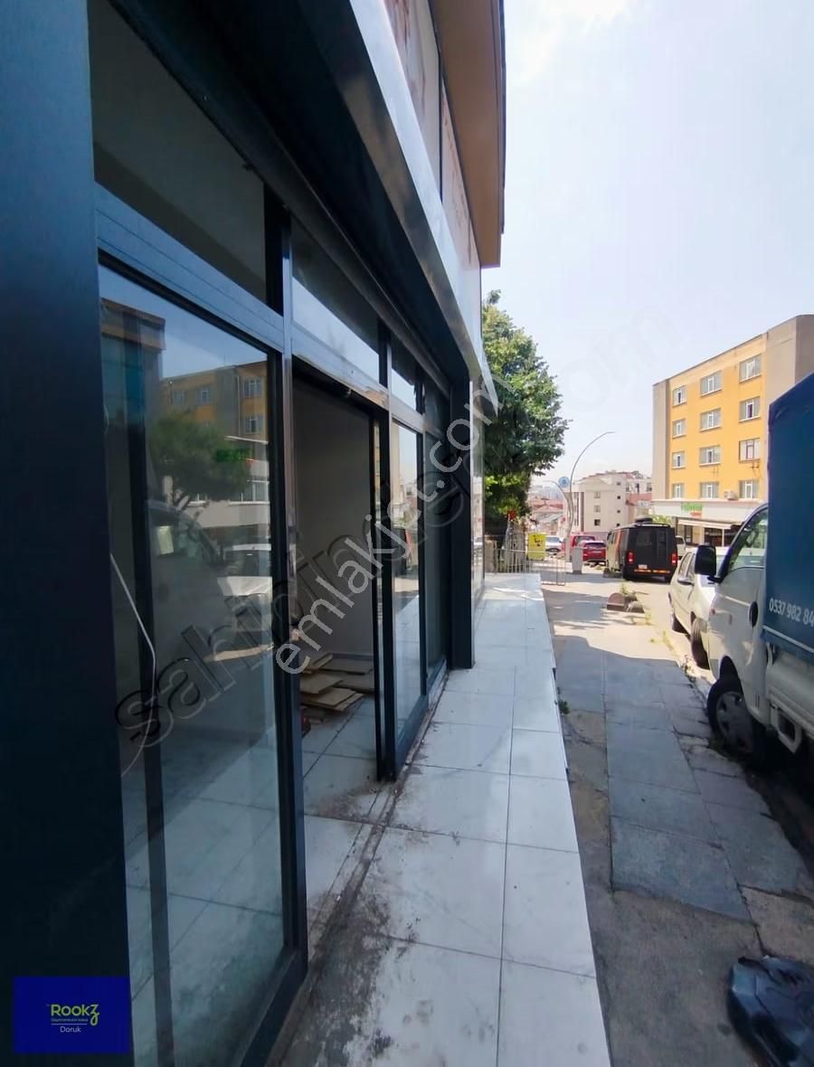 Rookzdoruk'dn Tuzla'da İki Ana Caddede Yaya-araç Trafiği Yoğun!! - Görsel 5