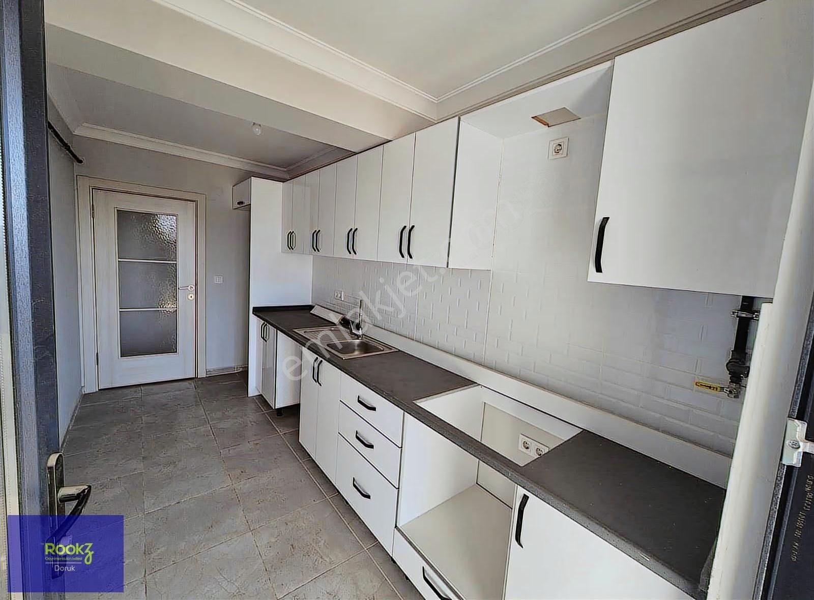 Rookzdoruk'dan Yayalar'da Sıfır Butik Siteiçi Cadde Üzeri 2+1!!! - Görsel 23