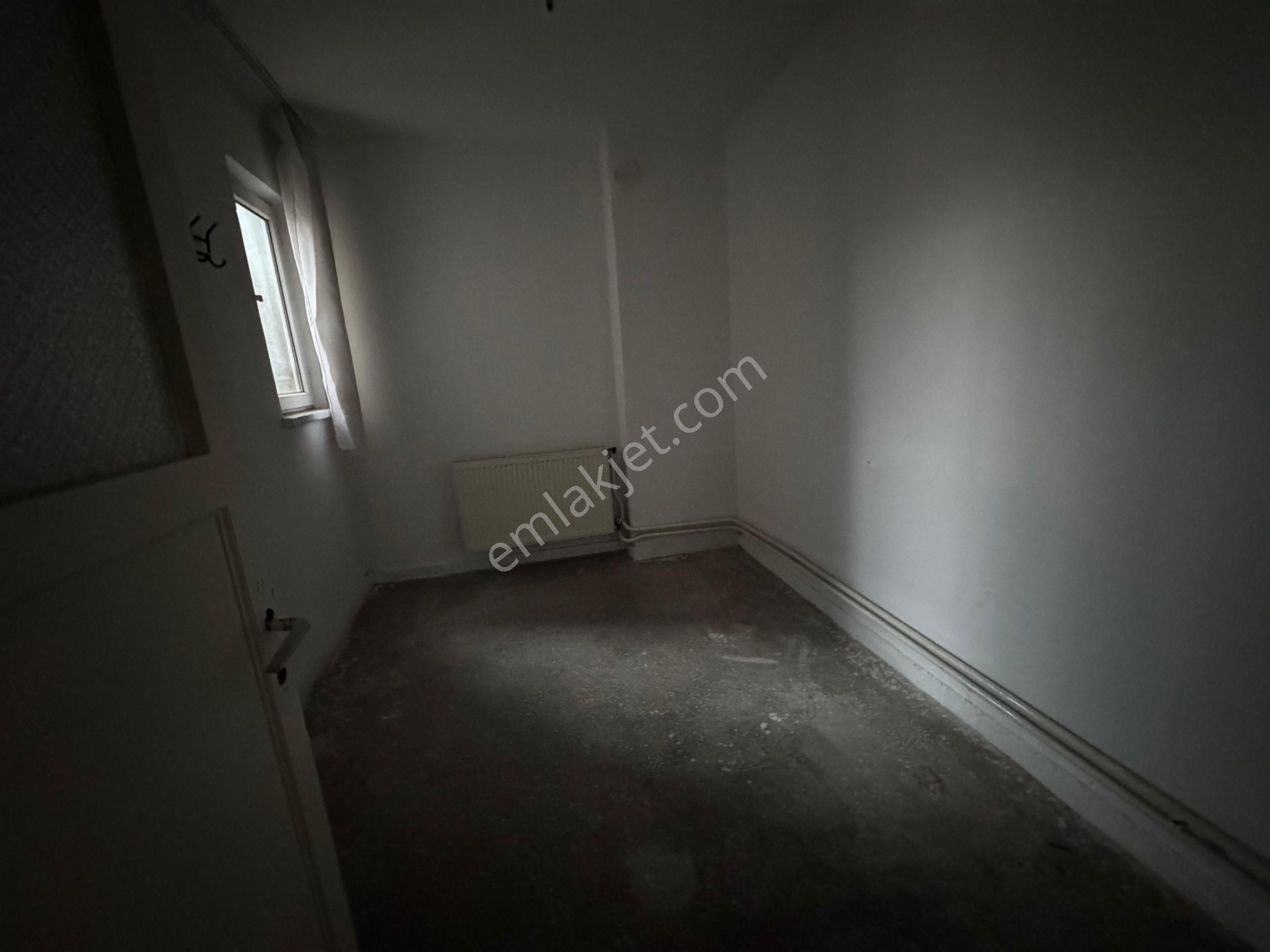 Salih Emlak Tan Vali Konağı Çıkışı Horanta Cafe Civarı Bireysel Kom .3+1 Daire - Görsel 18