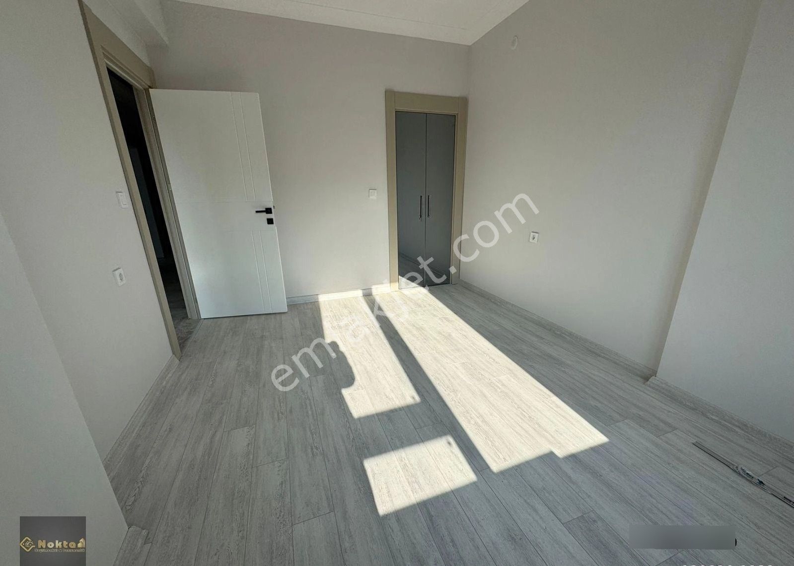 Yenikent 29 Ekim Mahallesinde Sıfır 3+1//125m2 1. Katta Asansörlü - Görsel 4