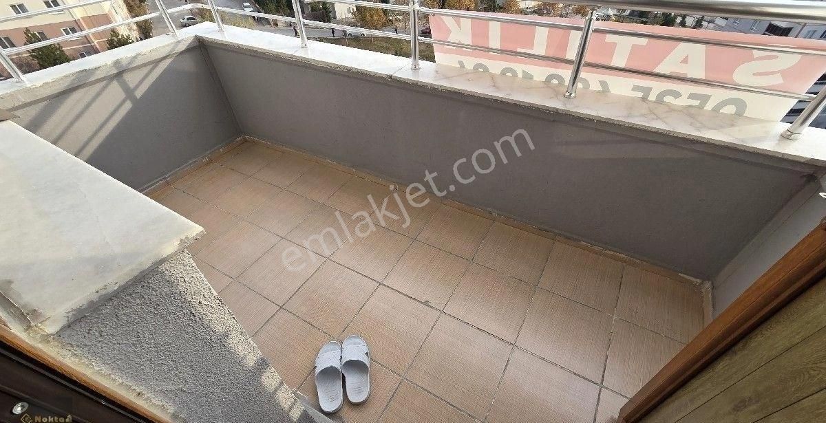 Etimesgut Ahimesutta Siteiçi 9.kat Manzaralı 145m2 E.banyolu Masrafsız Satılık 3+1 Daire - Görsel 37