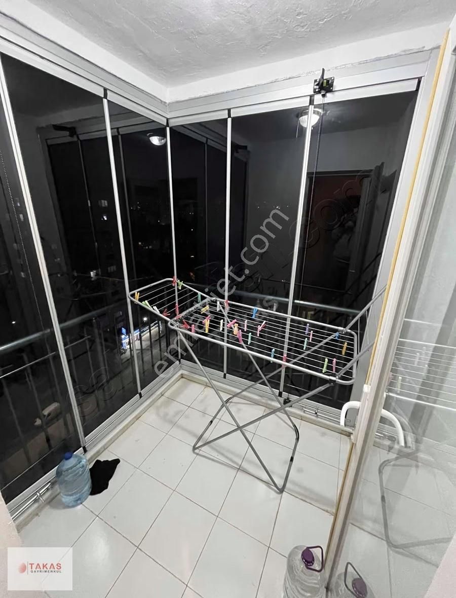 Deniz Manzaralı 3+1 Geniş Katta Site İçinde Satılık Daire - Görsel 9