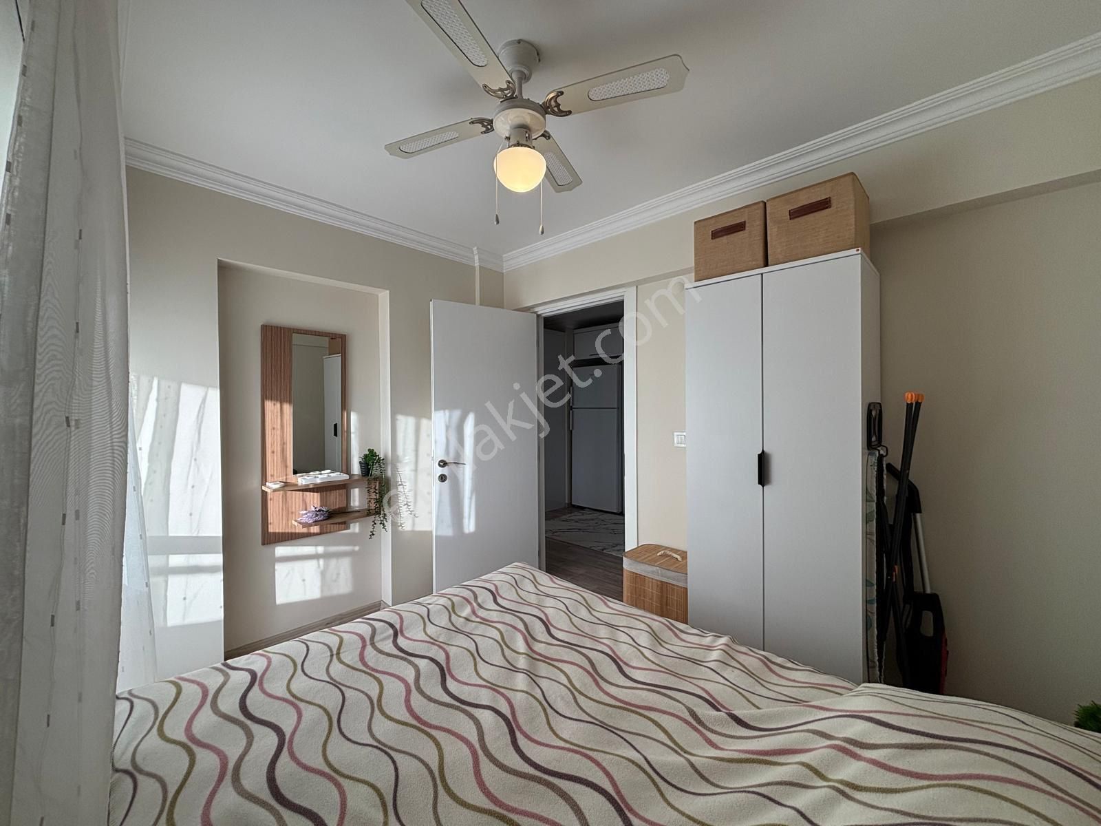 Alsancak Özel Sağlık Karşısı 1+1 Sıfır Eşyalı Kiralık Daire - Görsel 15